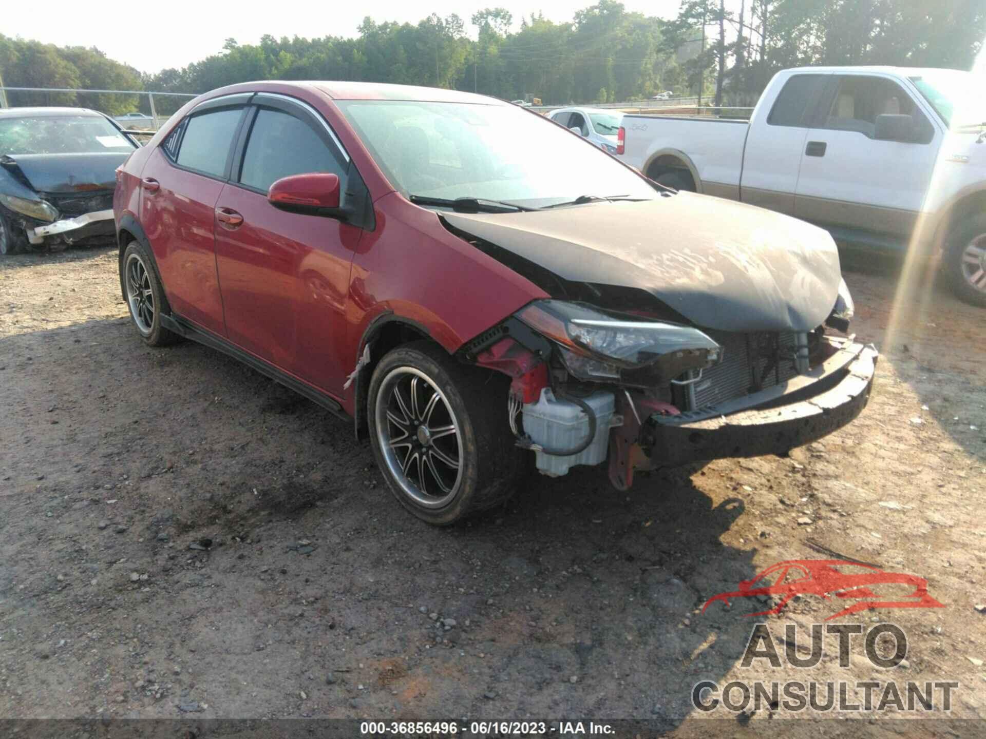 TOYOTA COROLLA 2018 - 5YFBURHE2JP832710