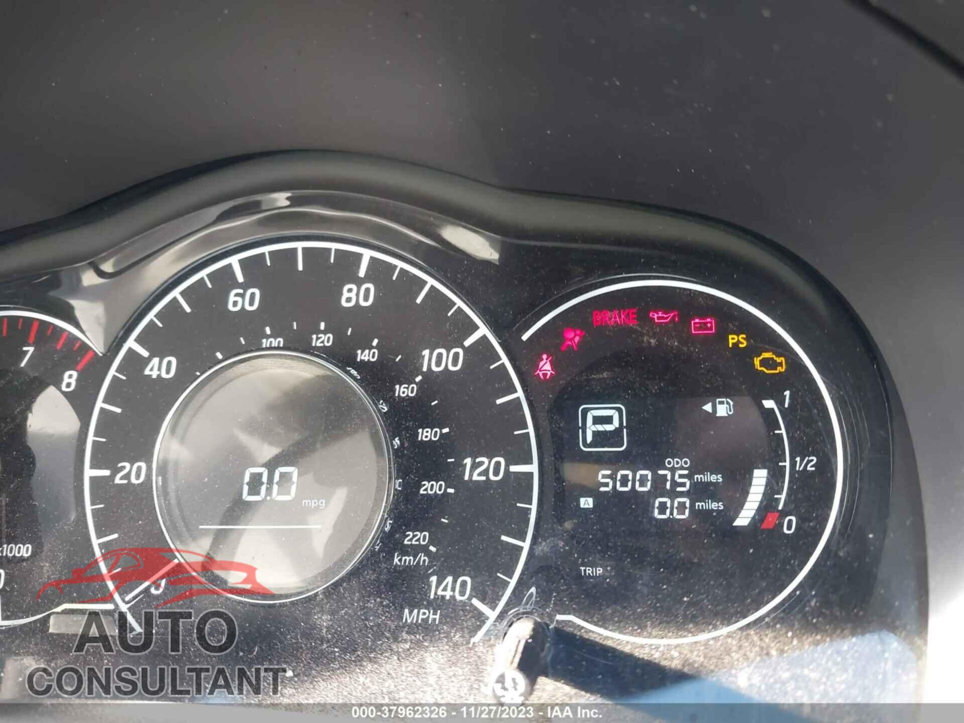NISSAN VERSA NOTE 2018 - 3N1CE2CP5JL355336
