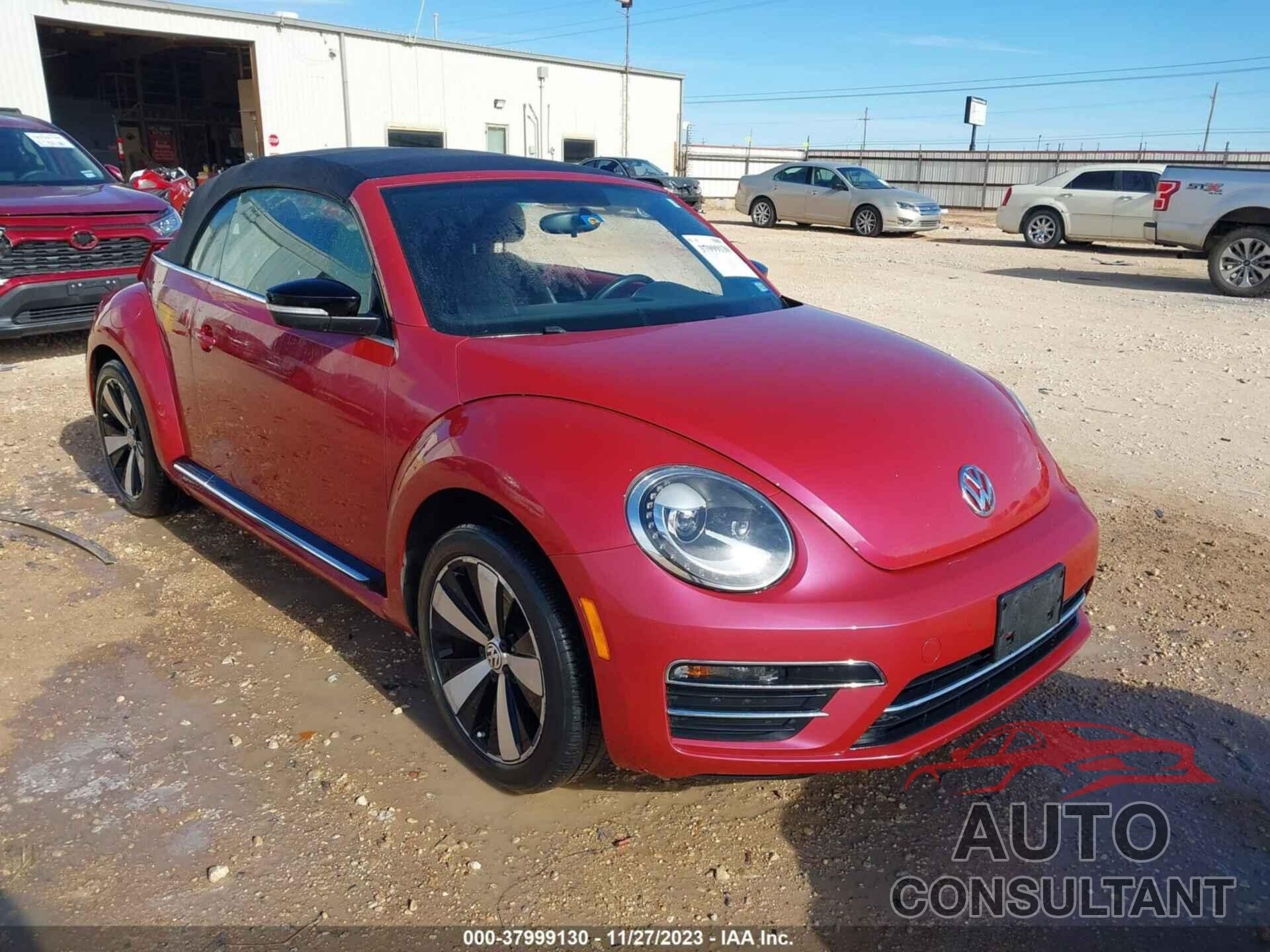 VOLKSWAGEN BEETLE 2017 - 3VW517AT3HM801337