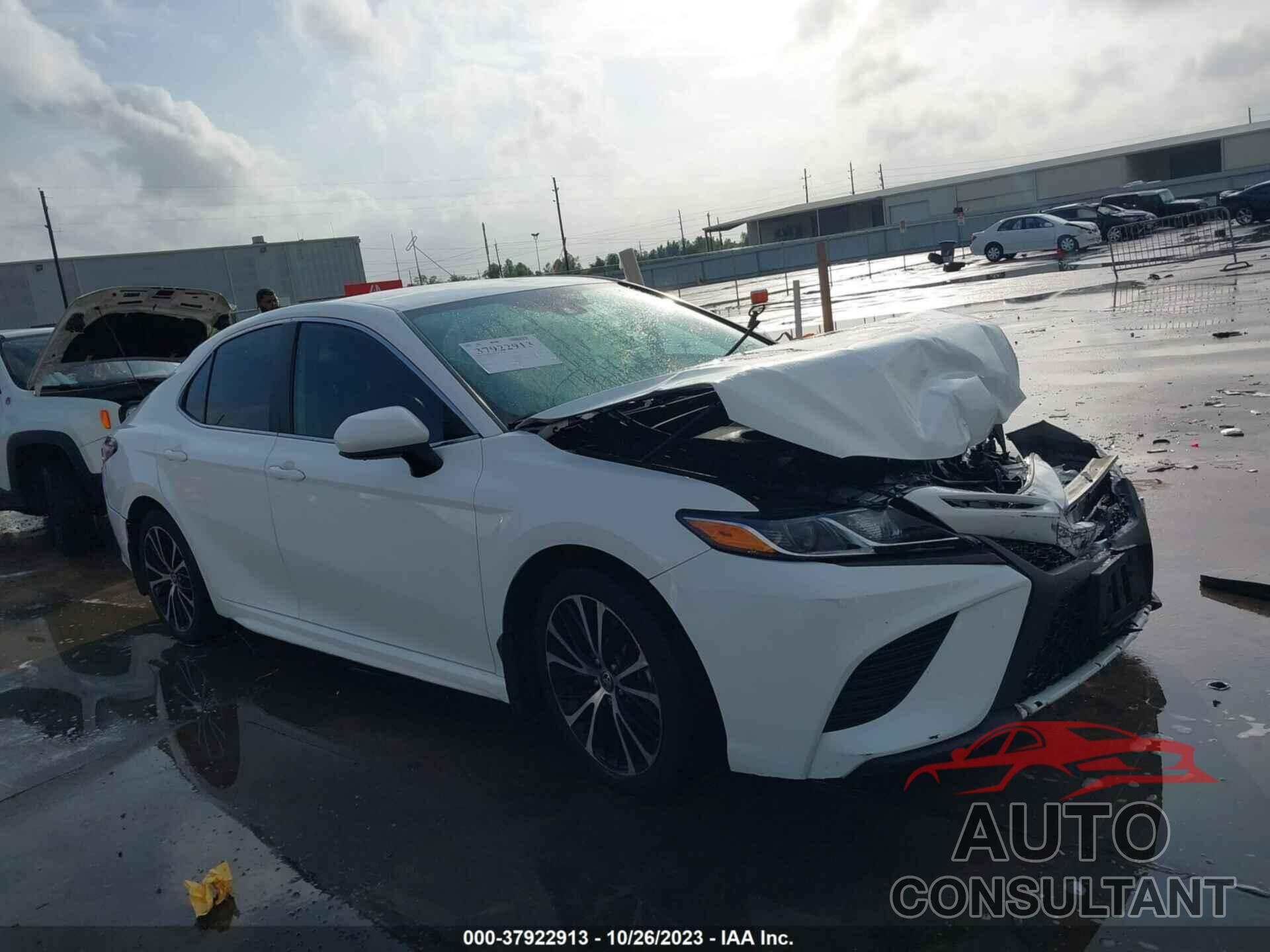 TOYOTA CAMRY 2020 - 4T1G11AK3LU975635