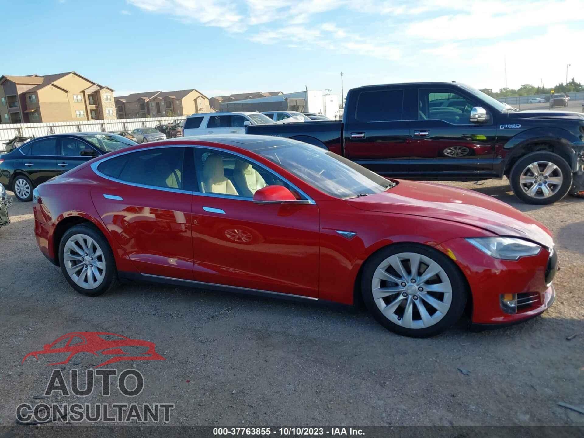 TESLA MODEL S 2016 - 5YJSA1E22GF129066