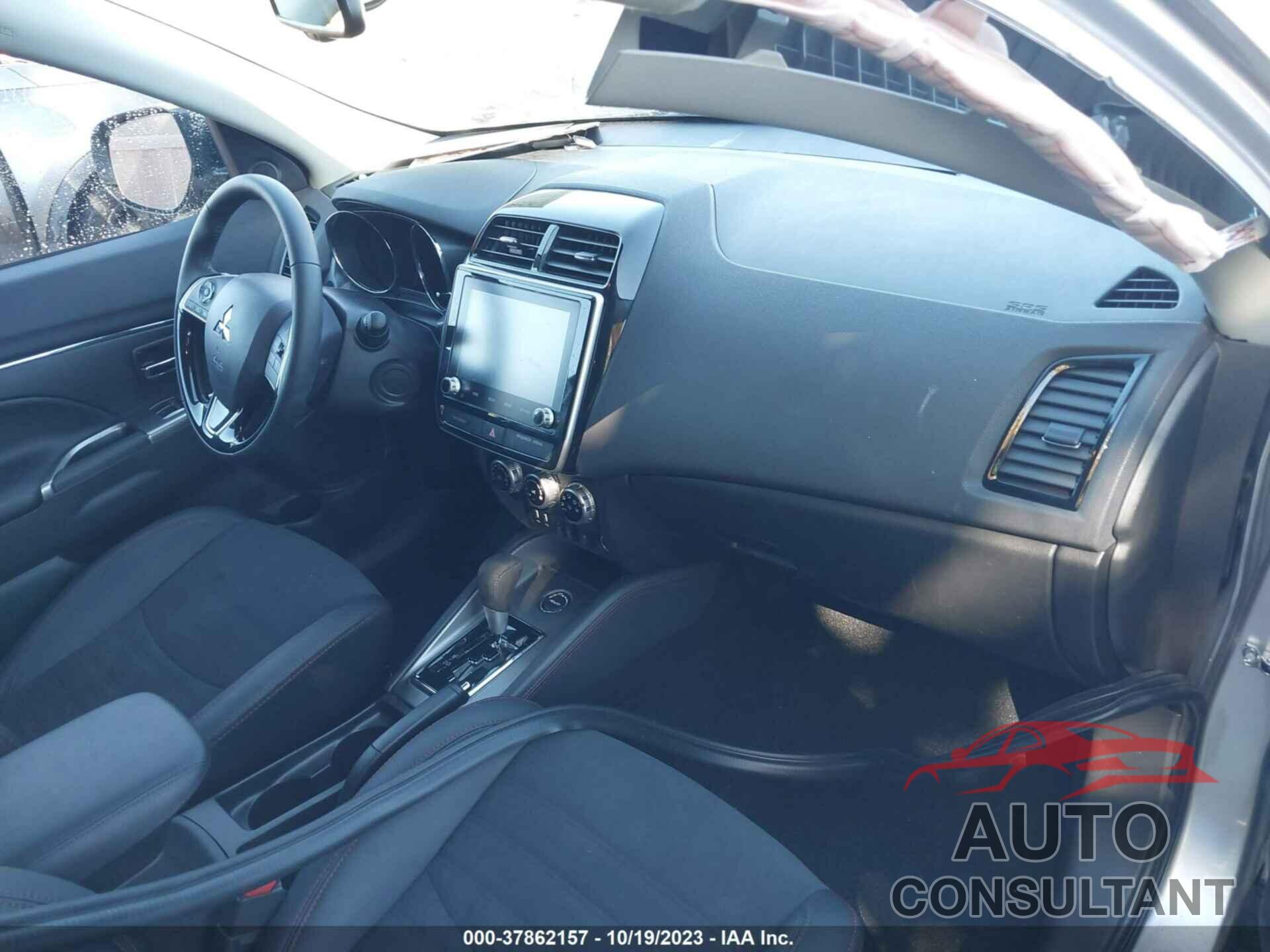 MITSUBISHI OUTLANDER SPORT 2023 - JA4ARUAU1PU011542