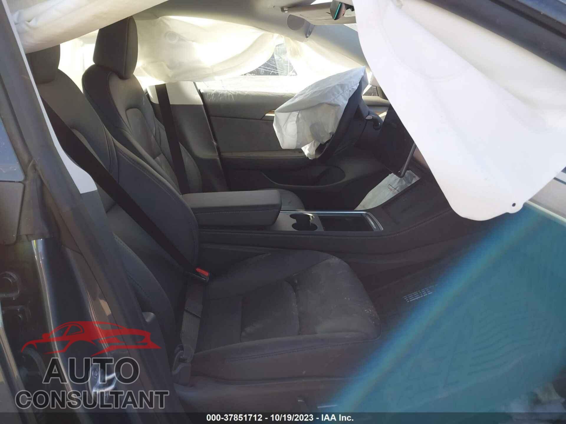 TESLA MODEL 3 2023 - 5YJ3E1EA4PF656364