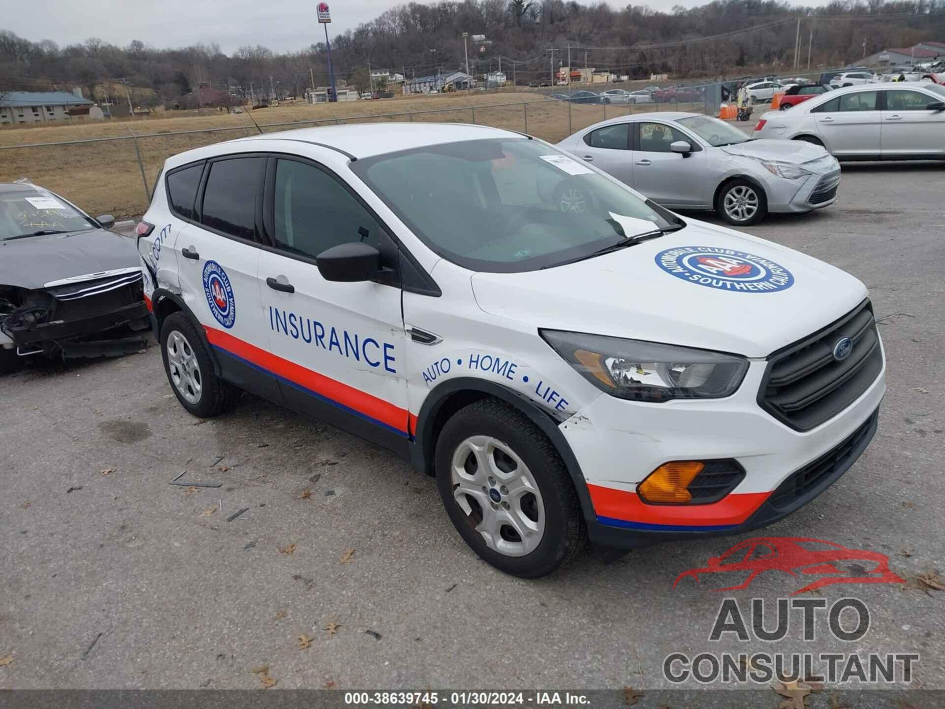 FORD ESCAPE 2018 - 1FMCU0F7XJUC89920