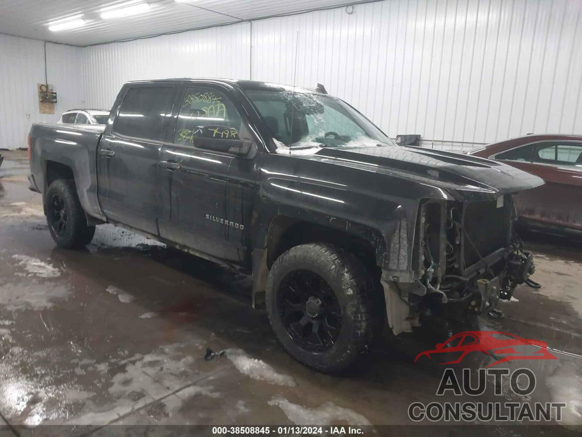CHEVROLET SILVERADO 1500 2018 - 3GCUKREC4JG635898