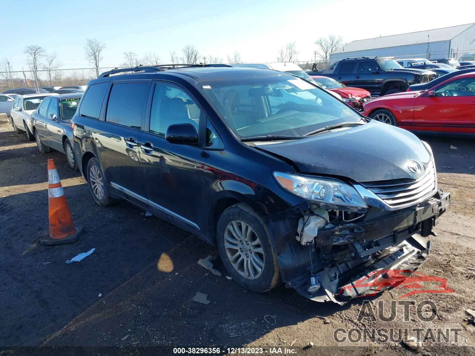 TOYOTA SIENNA 2015 - 5TDYK3DC5FS672032