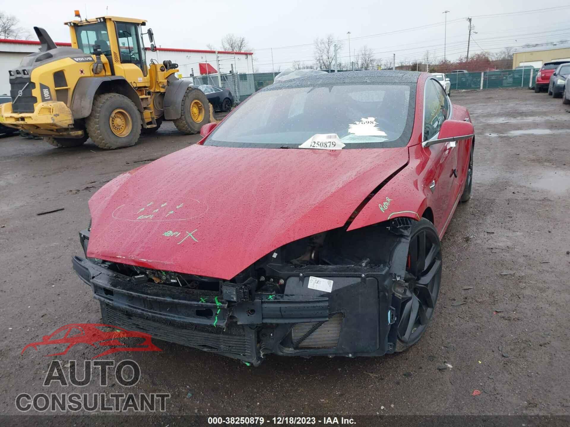 TESLA MODEL S 2018 - 5YJSA1E46JF294725