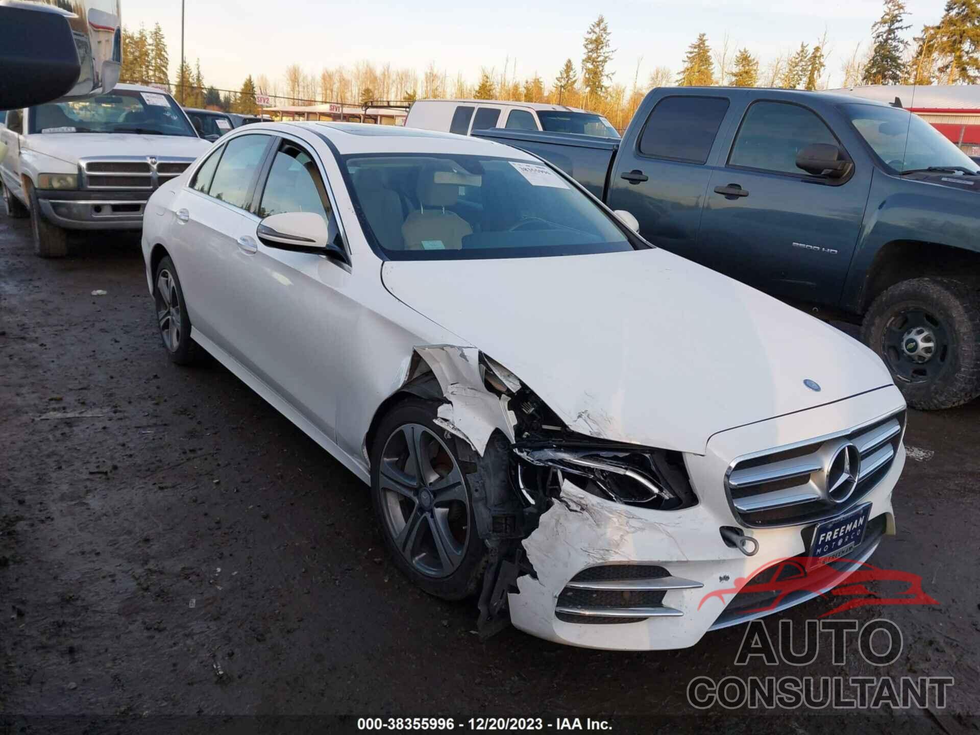 MERCEDES-BENZ E 300 2017 - WDDZF4KB2HA098889