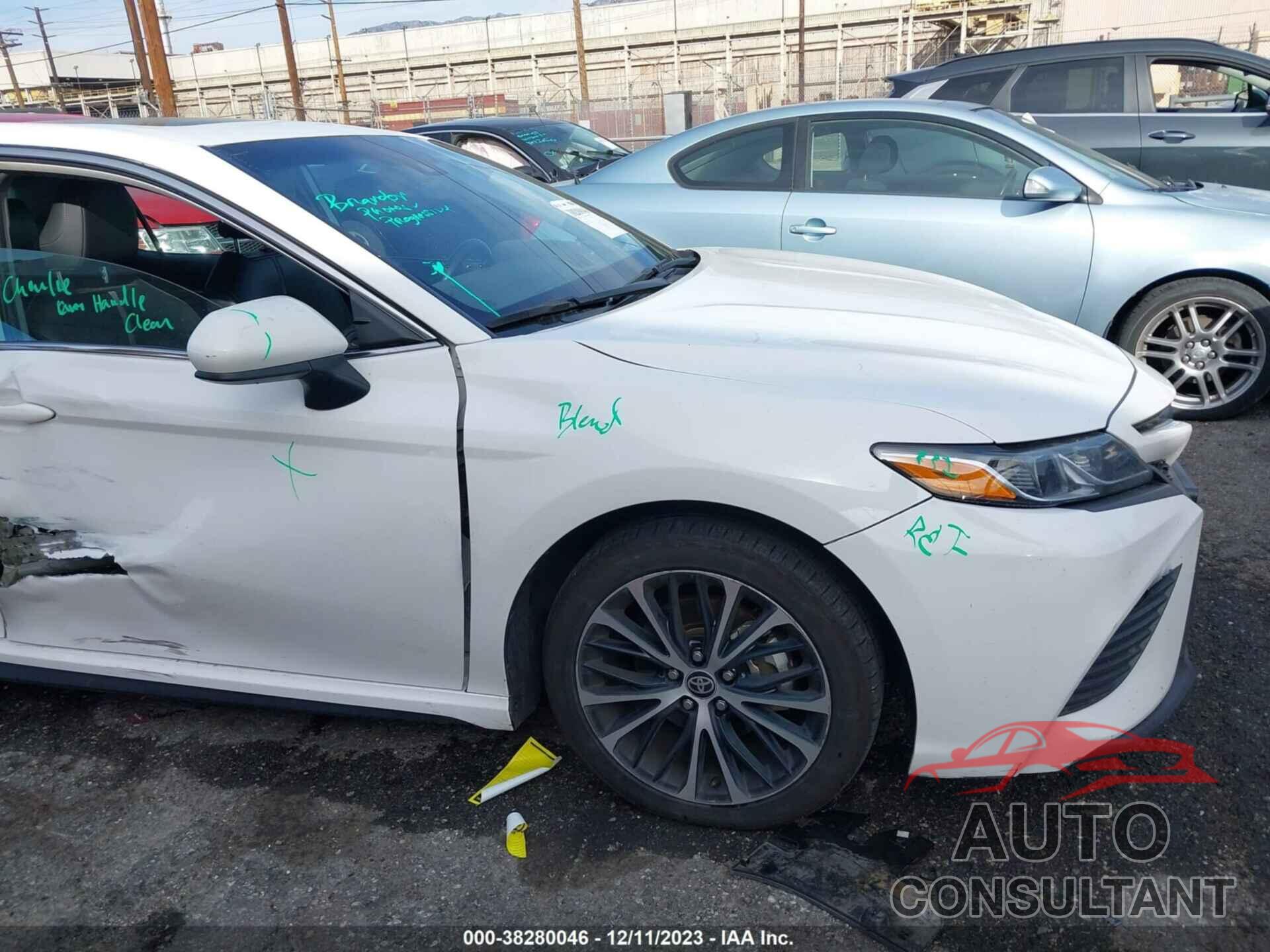 TOYOTA CAMRY 2020 - 4T1G11AK4LU505128