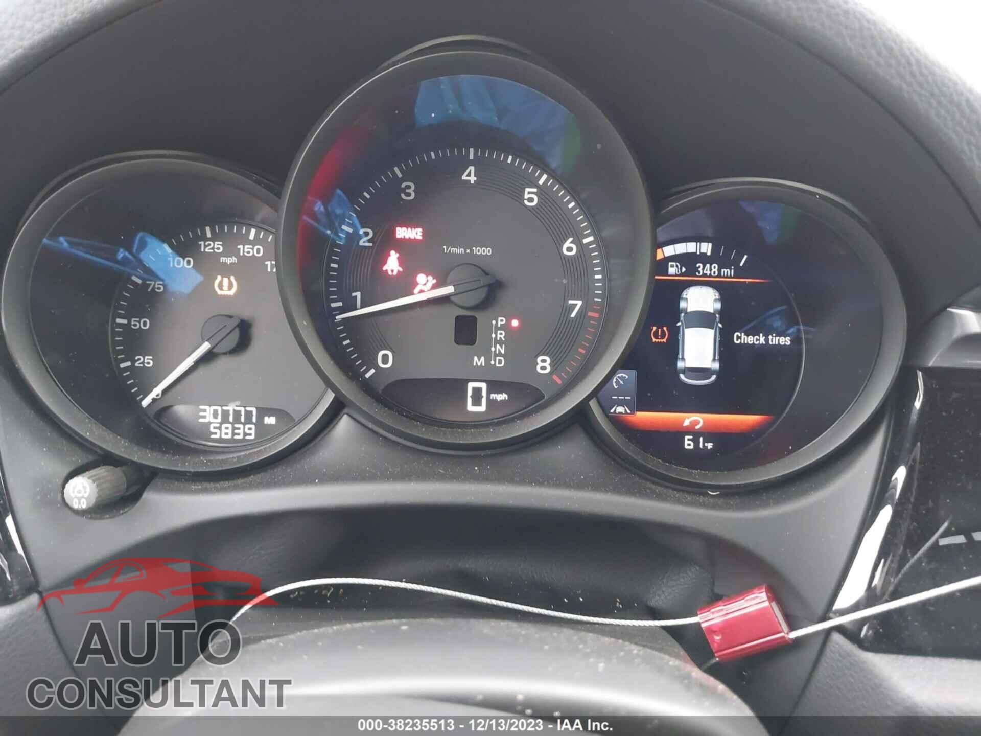PORSCHE MACAN 2022 - WP1AA2A55NLB02471
