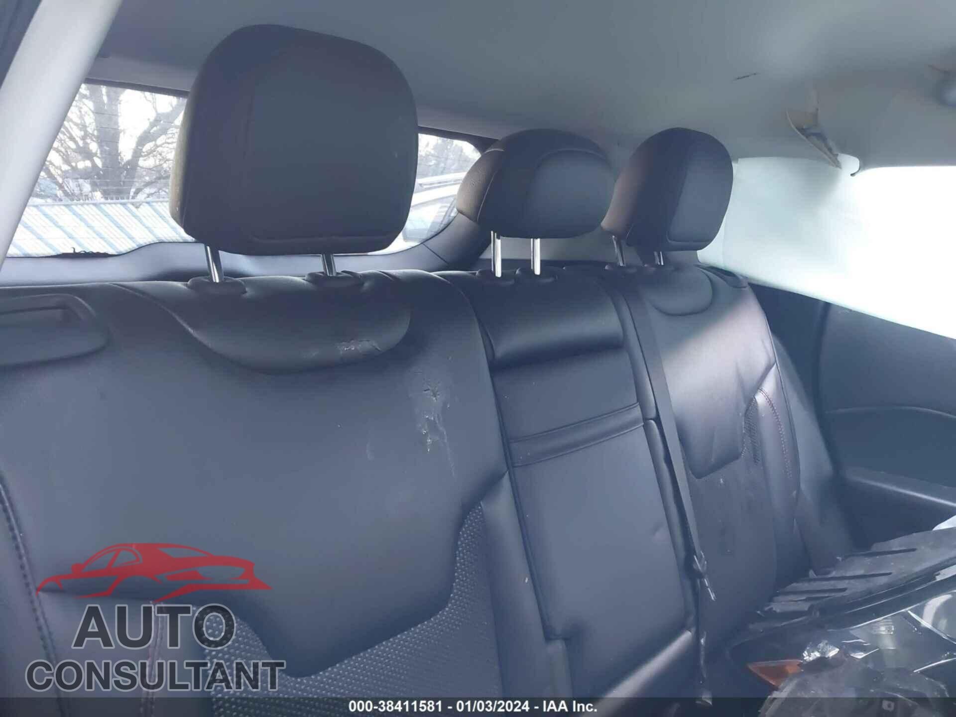 JEEP COMPASS 2019 - 3C4NJDDB0KT671633