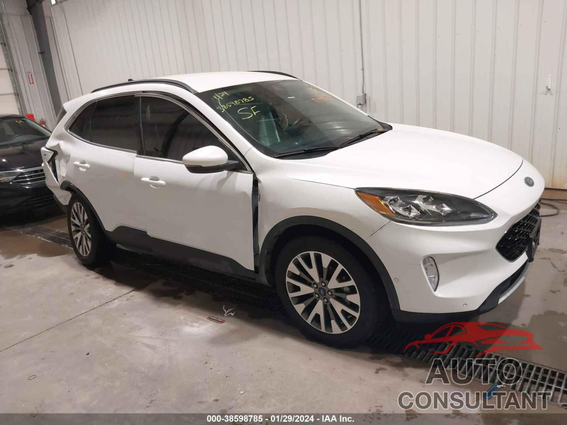 FORD ESCAPE 2020 - 1FMCU9J96LUB15522