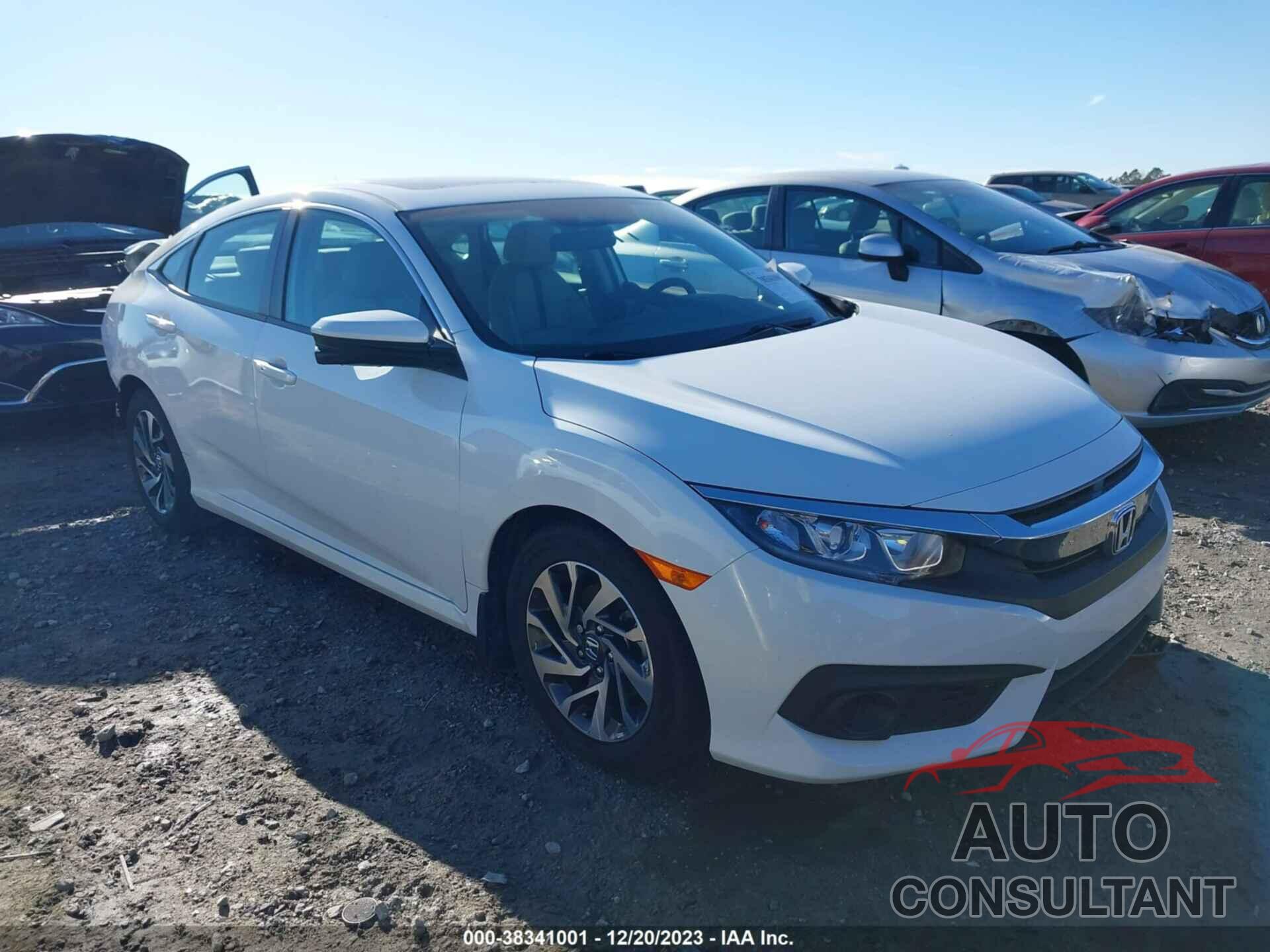 HONDA CIVIC 2018 - 2HGFC2F84JH517620