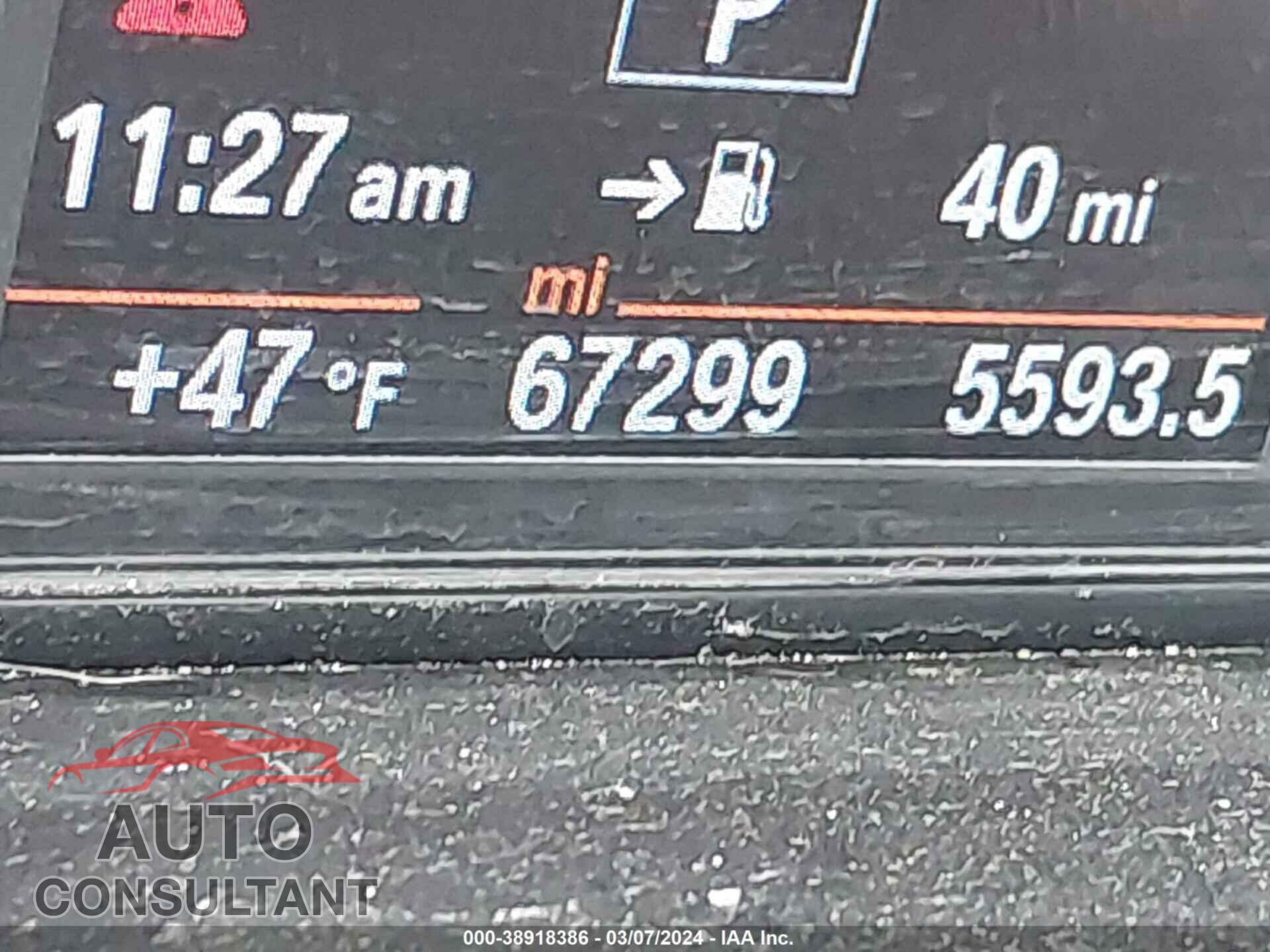 BMW 330 2018 - WBA8D9C53JEM32702