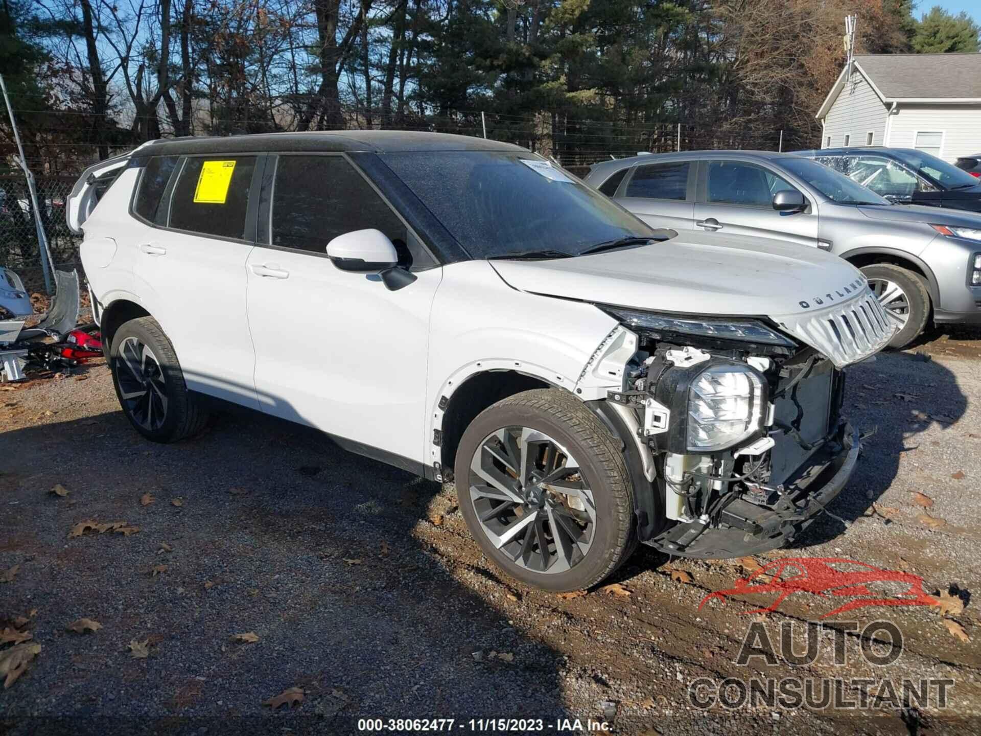 MITSUBISHI OUTLANDER 2022 - JA4J4TA82NZ042021