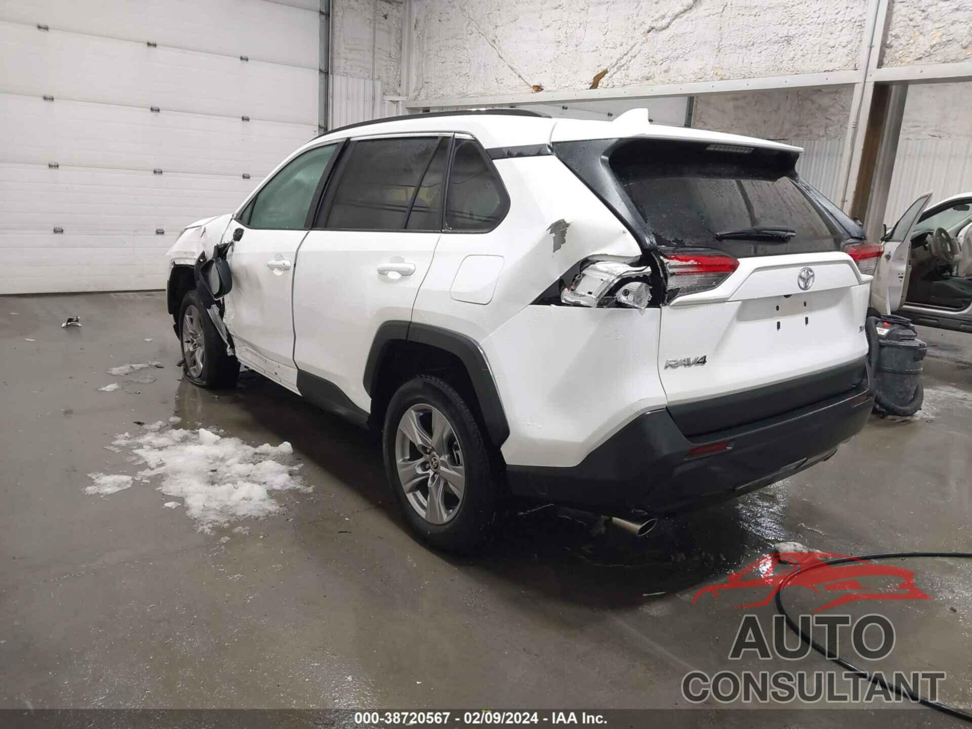 TOYOTA RAV4 2023 - 2T3W1RFV9PW272180