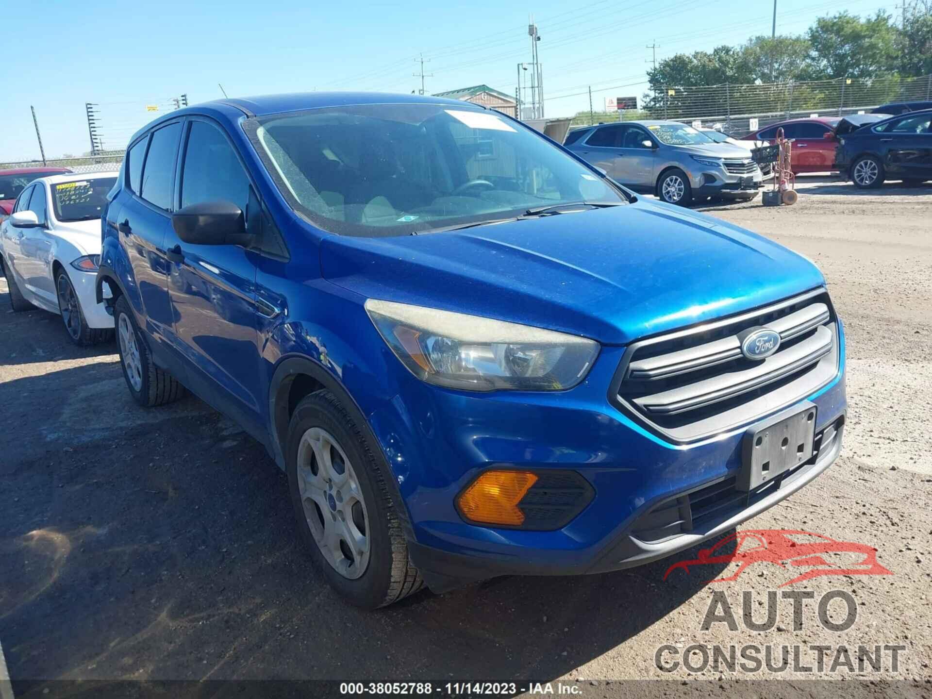 FORD ESCAPE 2018 - 1FMCU0F71JUA63622