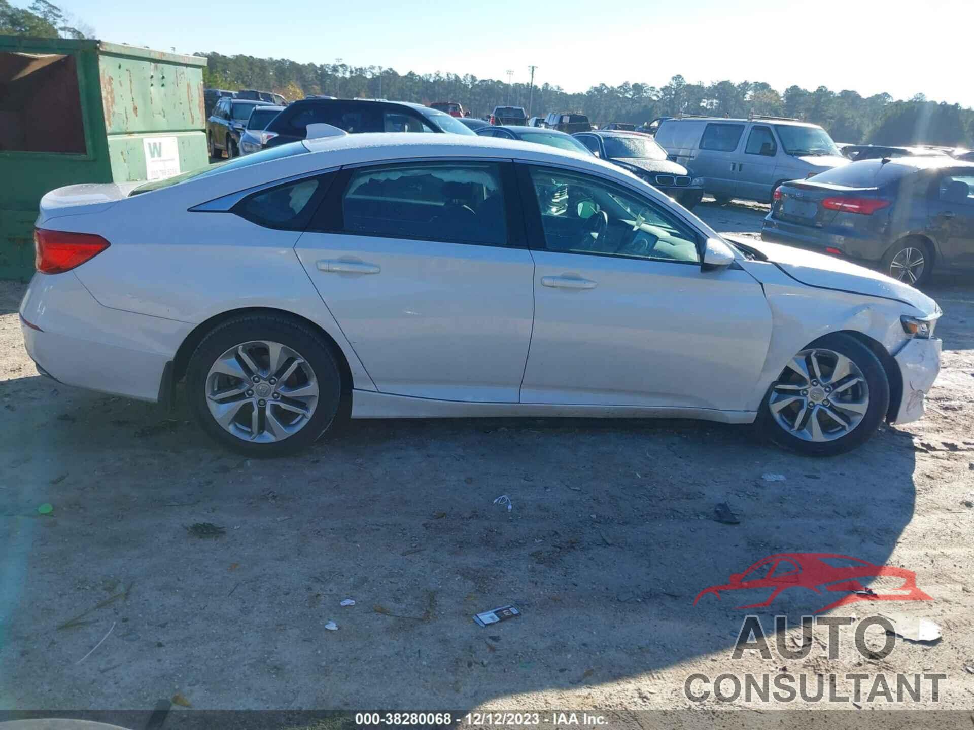 HONDA ACCORD 2018 - 1HGCV1F16JA152804