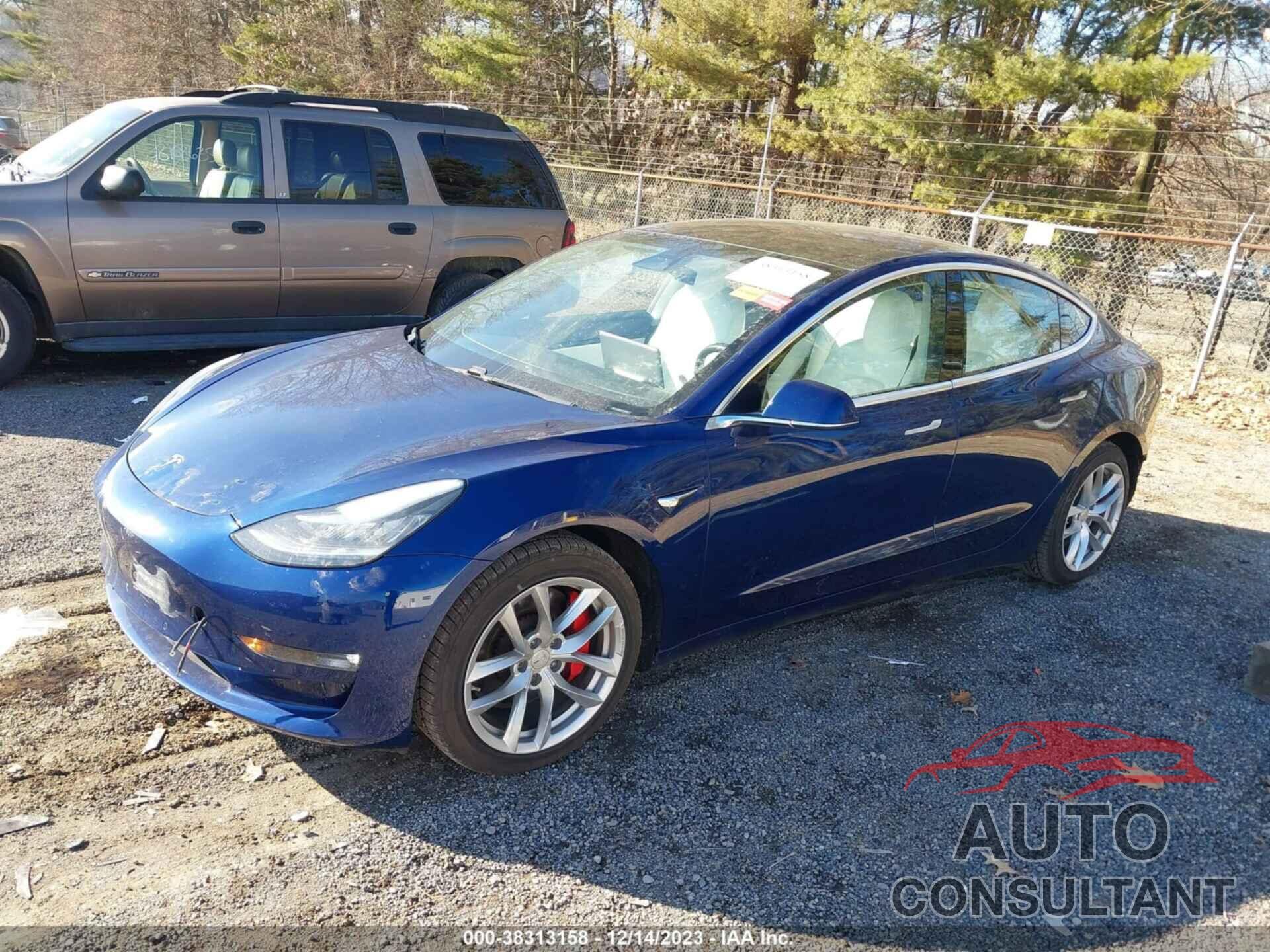 TESLA MODEL 3 2018 - 5YJ3E1EB3JF070061