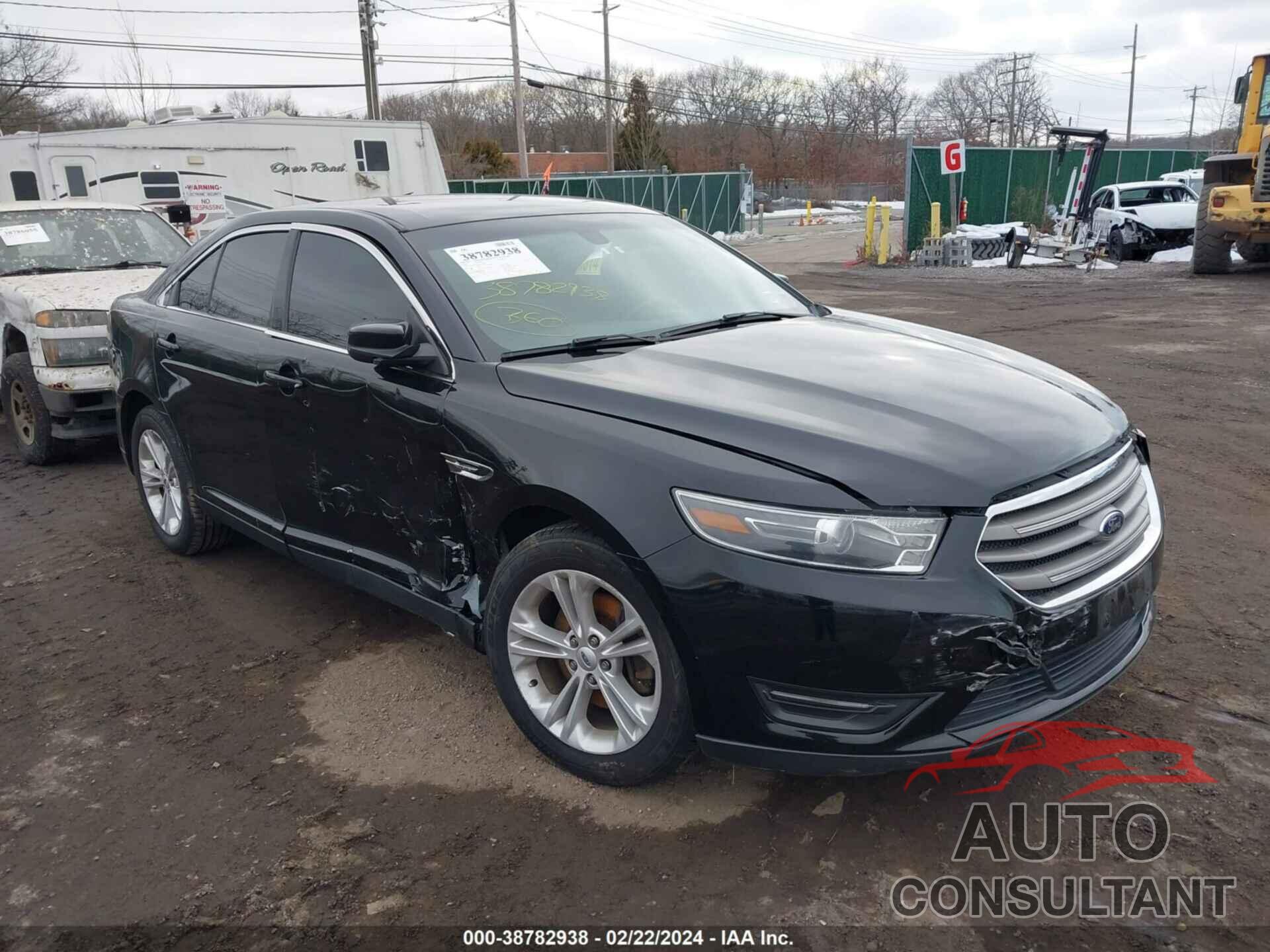 FORD TAURUS 2016 - 1FAHP2E86GG136598