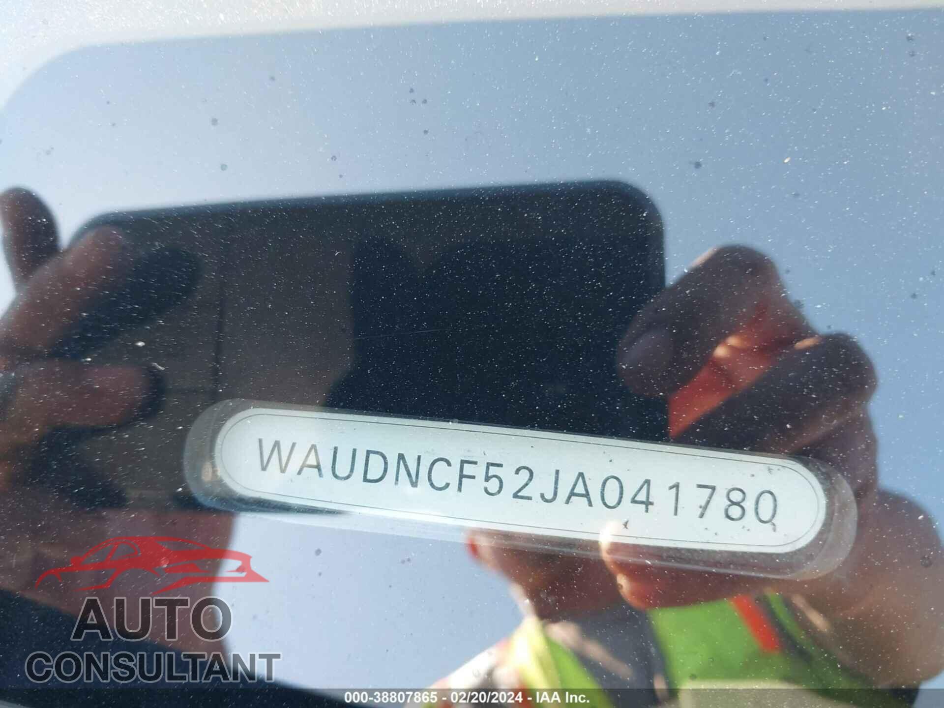 AUDI A5 2018 - WAUDNCF52JA041780