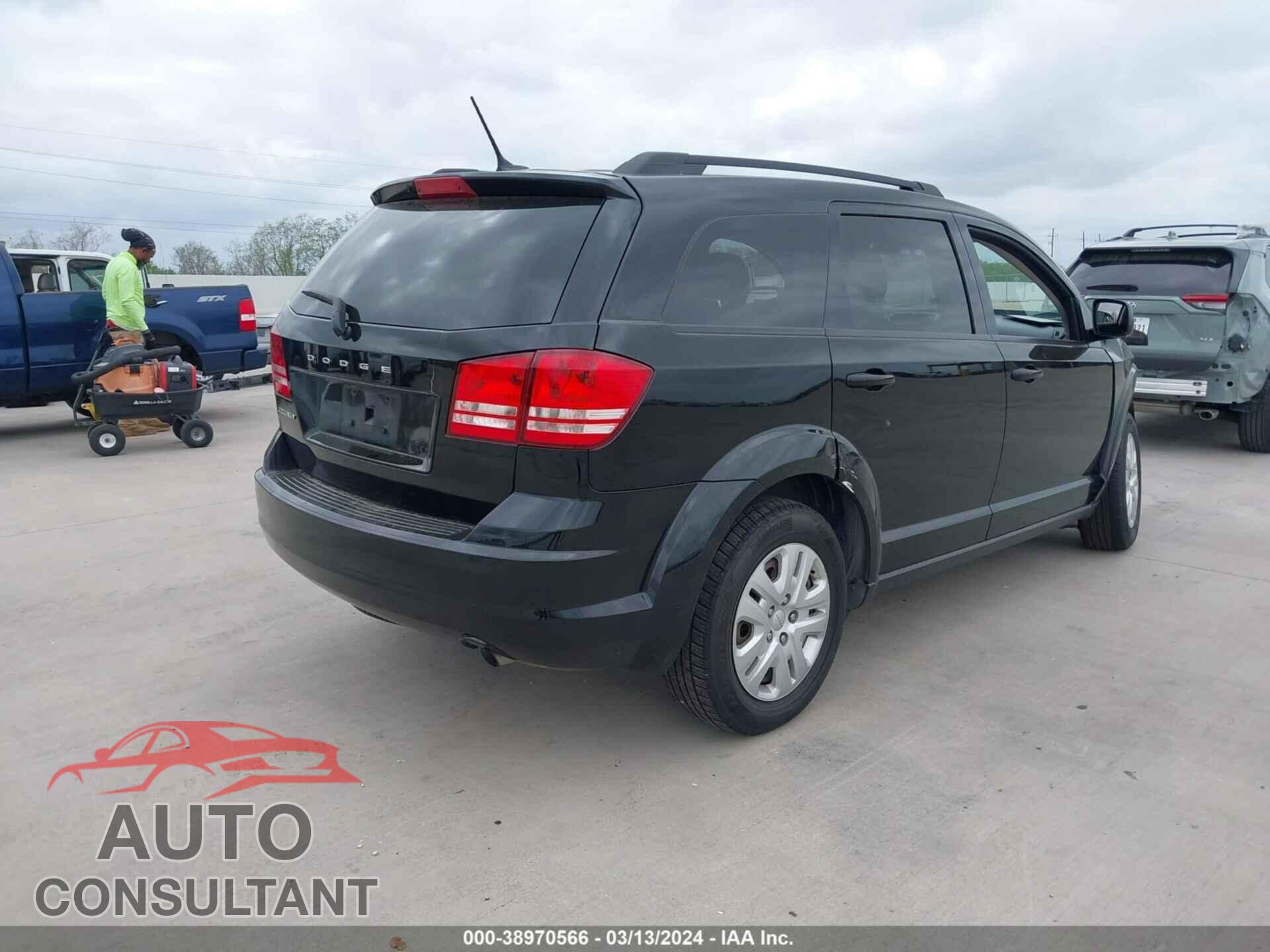 DODGE JOURNEY 2017 - 3C4PDCAB5HT558901