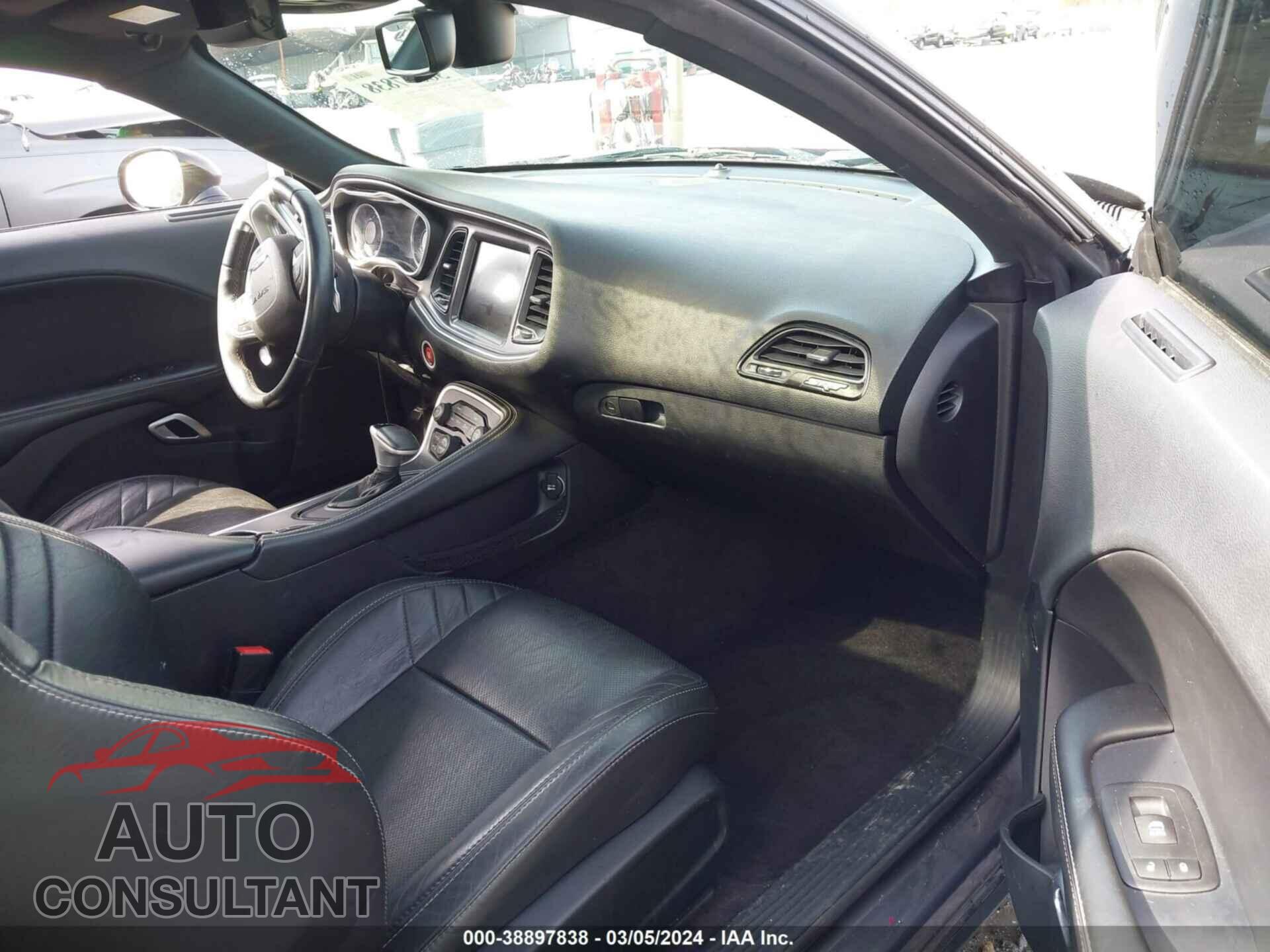 DODGE CHALLENGER 2016 - 2C3CDZDJ0GH288900