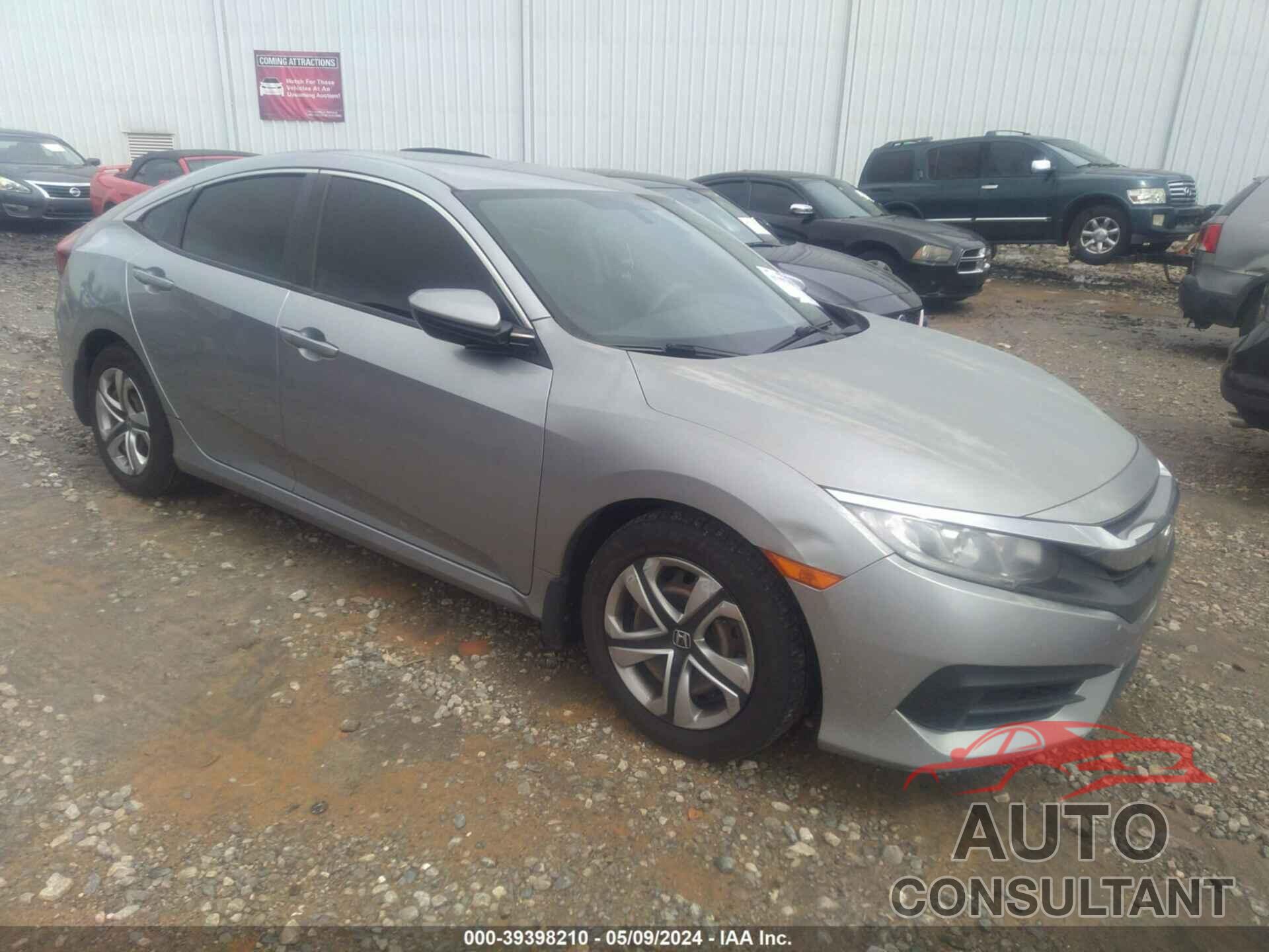 HONDA CIVIC 2018 - 19XFC2F58JE011157