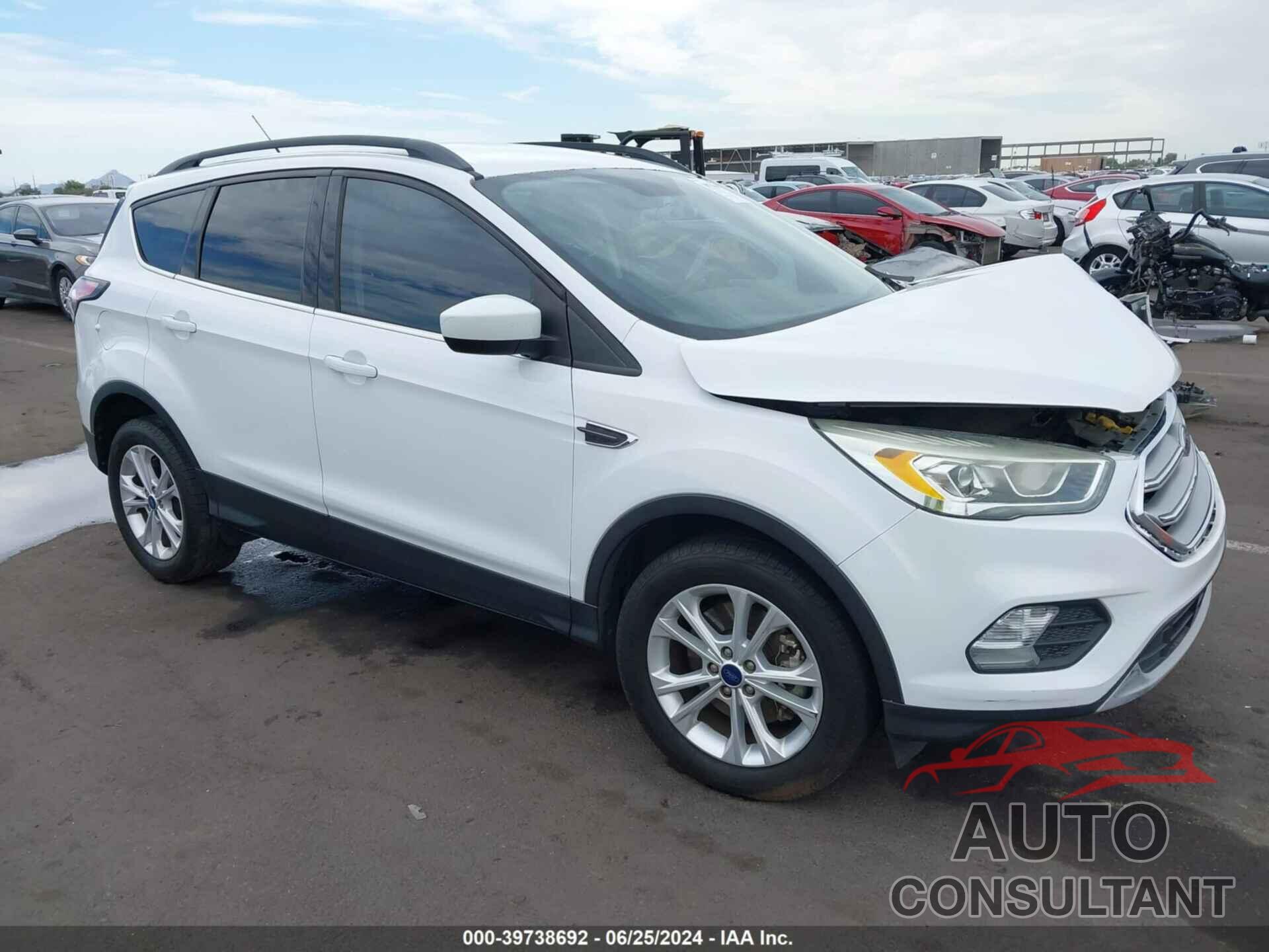 FORD ESCAPE 2017 - 1FMCU0G97HUA25354