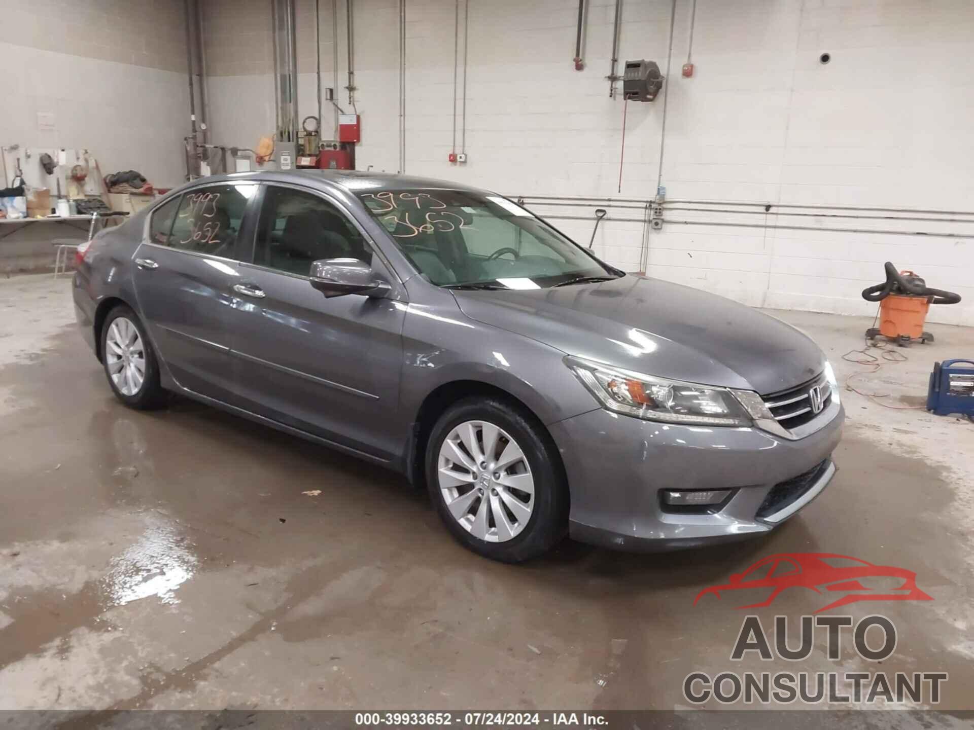 HONDA ACCORD 2015 - 1HGCR2F83FA043103