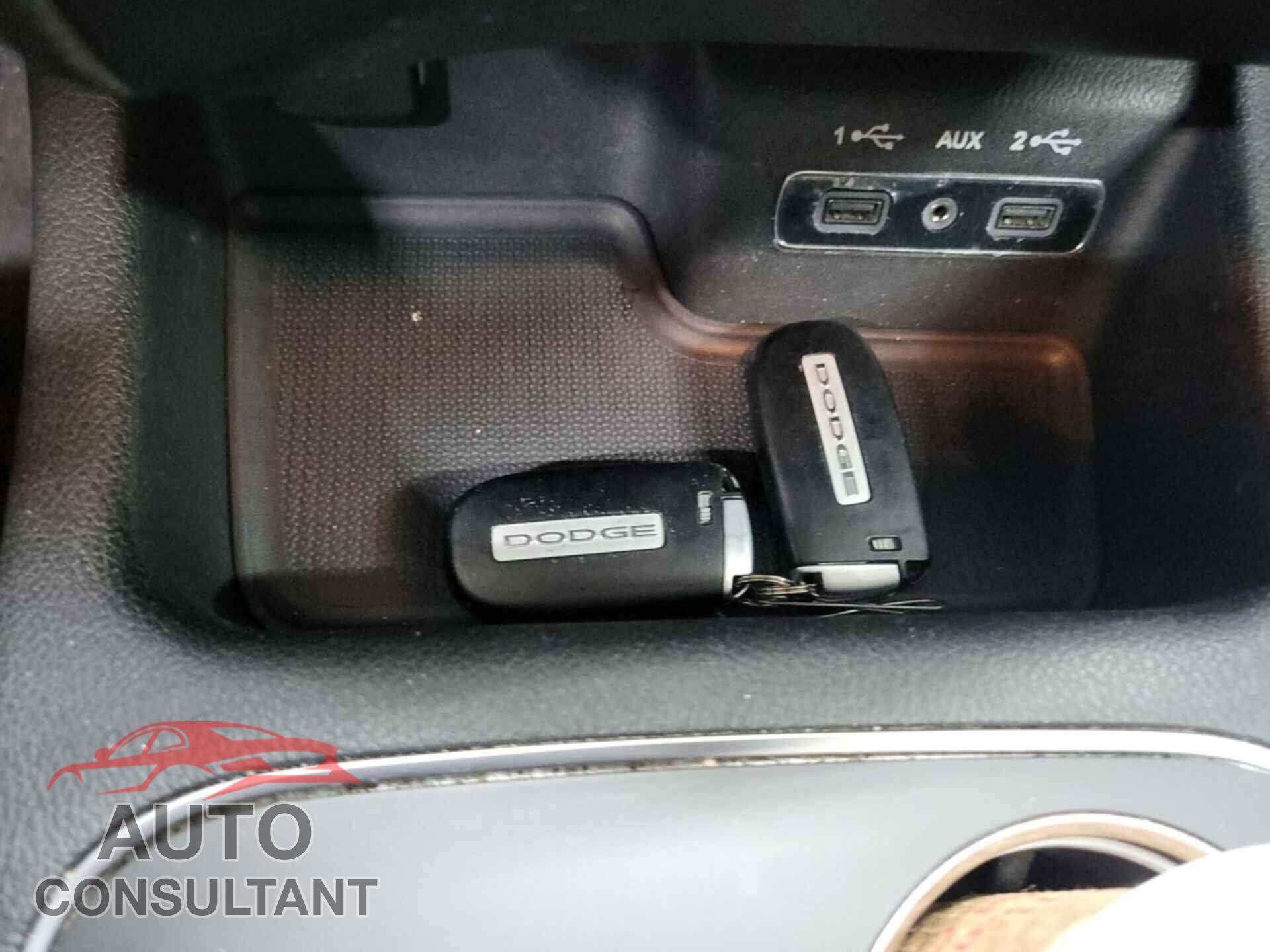 DODGE DURANGO 2019 - 1C4RDJAG2KC683821