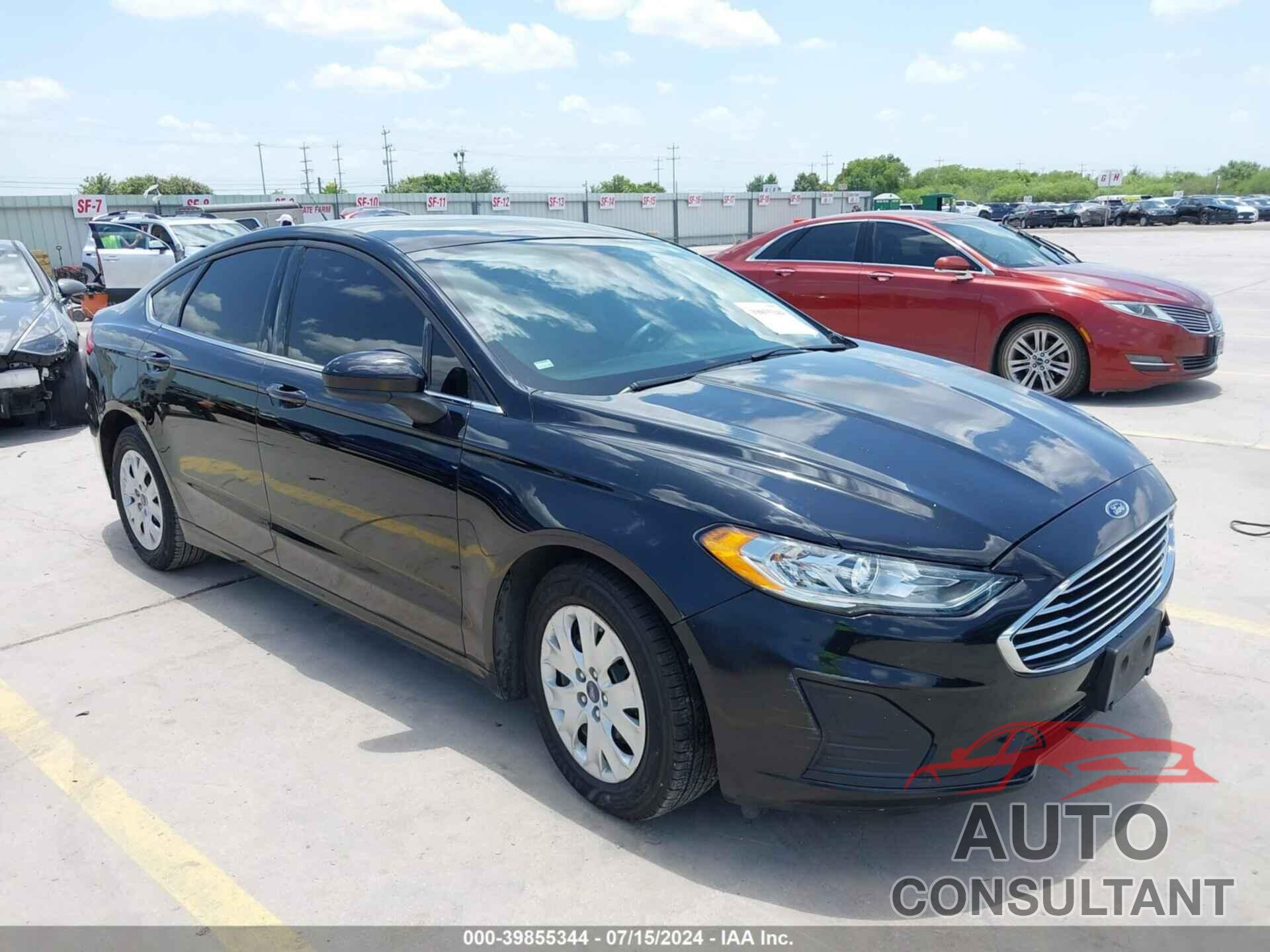 FORD FUSION 2019 - 3FA6P0G79KR282821