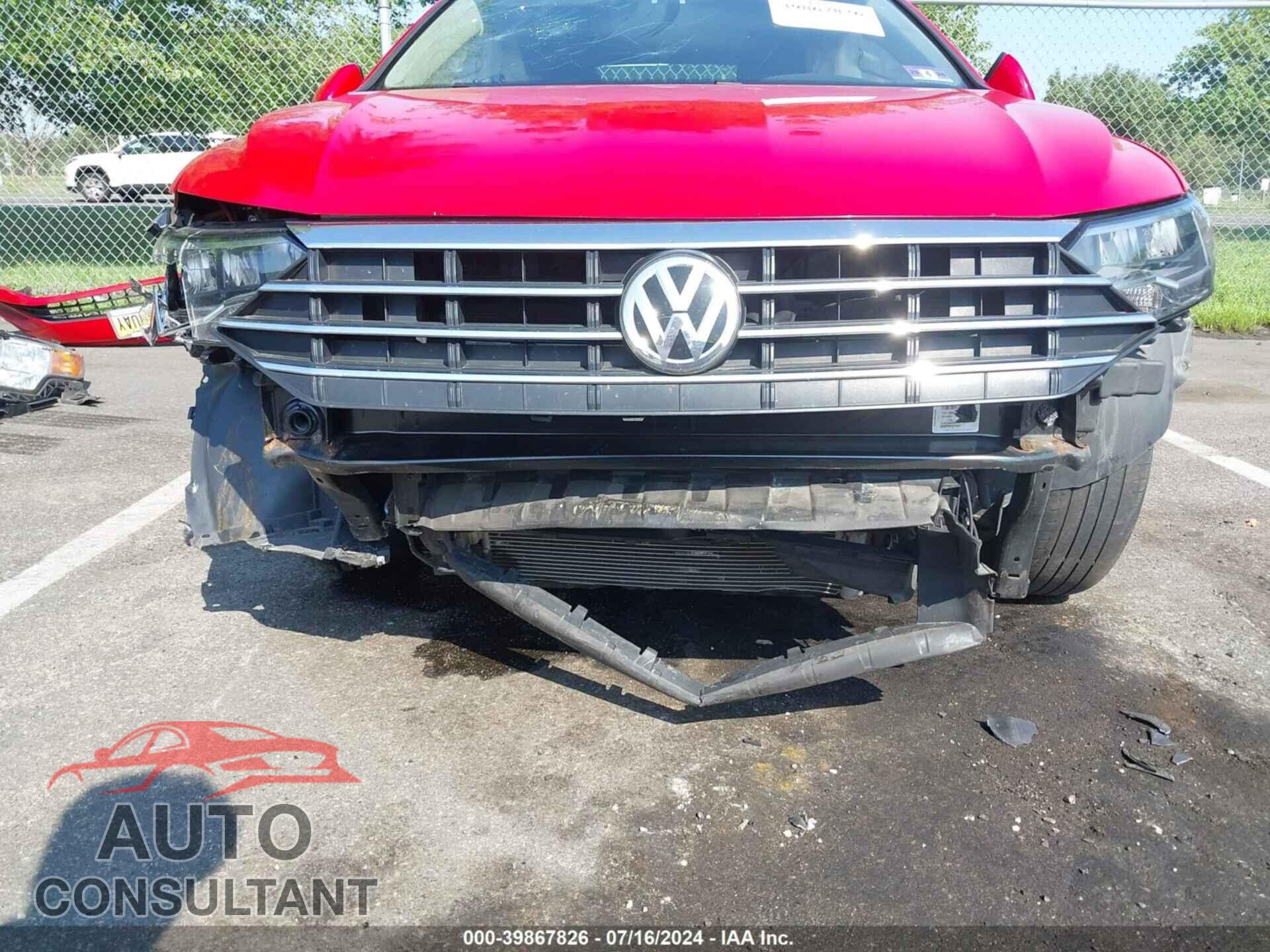 VOLKSWAGEN JETTA 2019 - 3VWCB7BU0KM166340