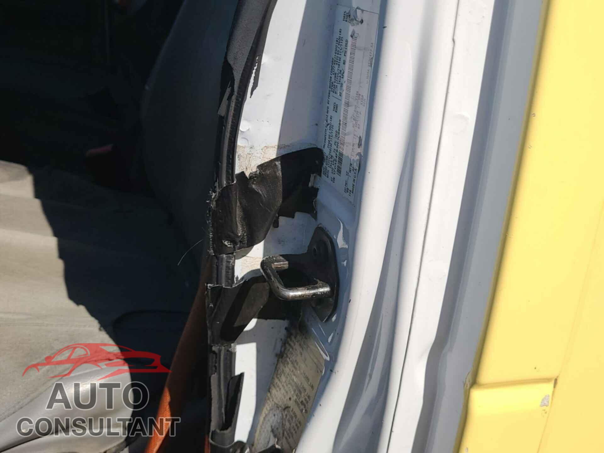 FORD ECONOLINE 2017 - 1FDXE4FS3HDC69089