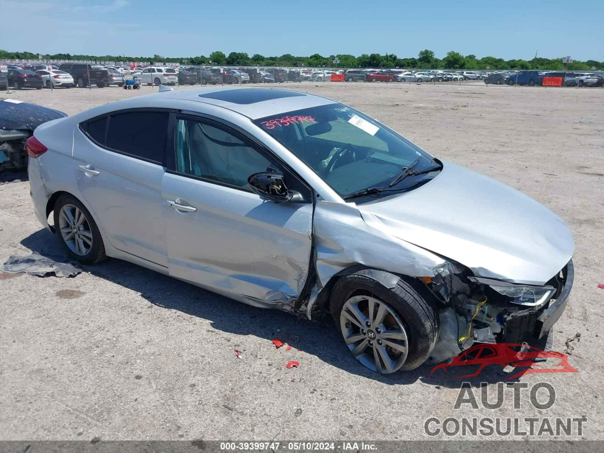 HYUNDAI ELANTRA 2018 - KMHD84LF0JU609497