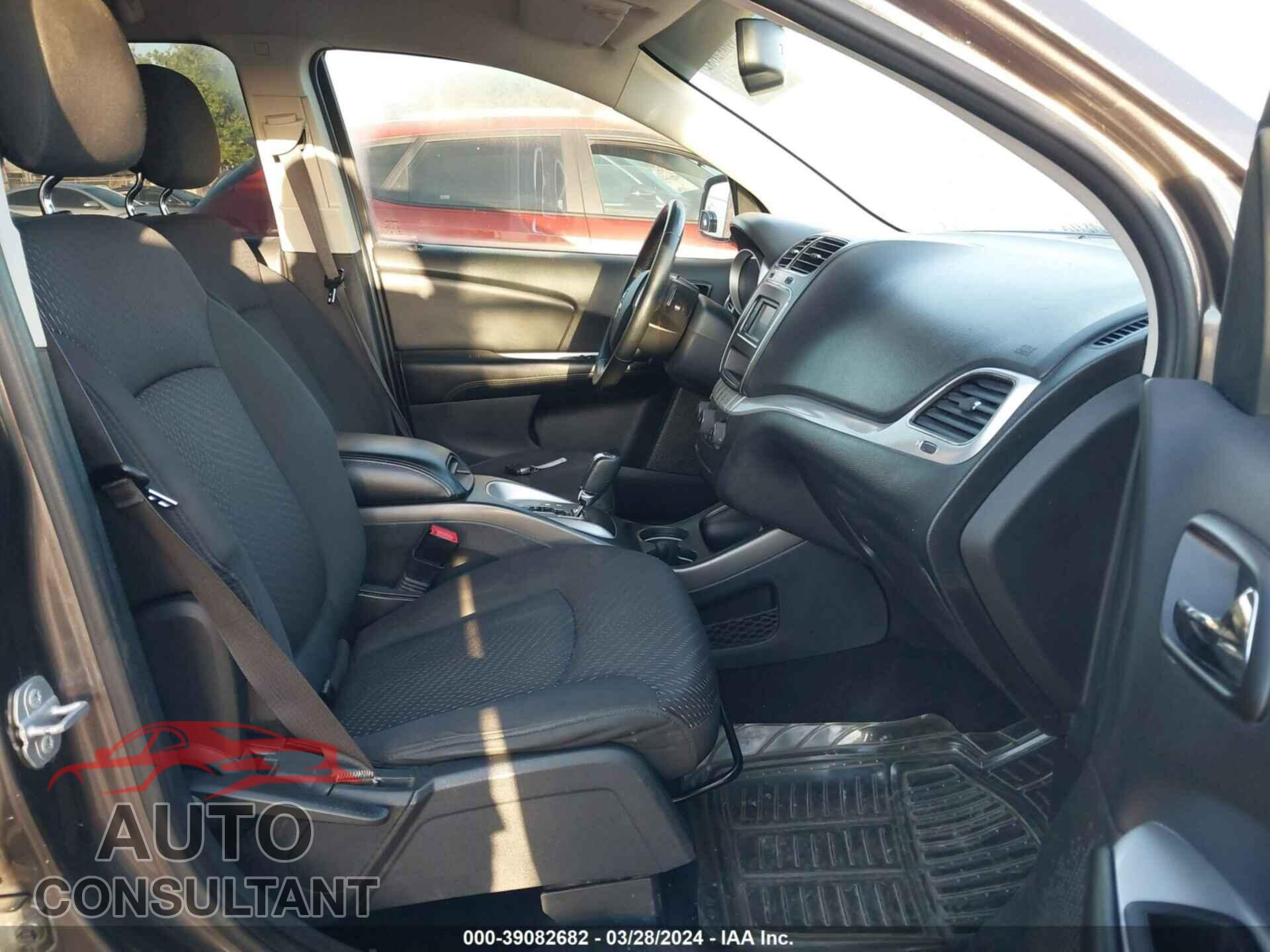 DODGE JOURNEY 2017 - 3C4PDCBB3HT638342