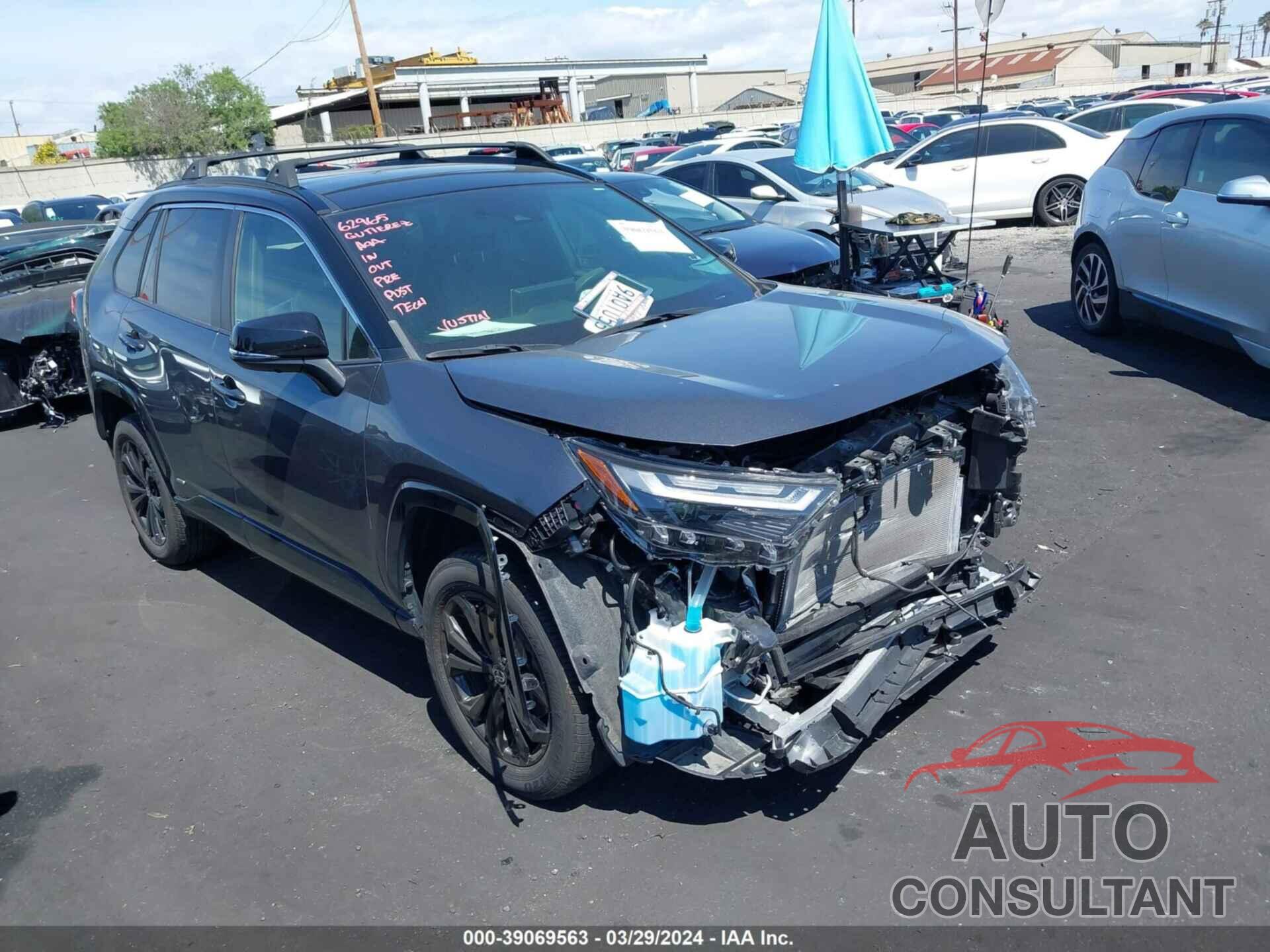 TOYOTA RAV4 2022 - JTME6RFV8ND520992