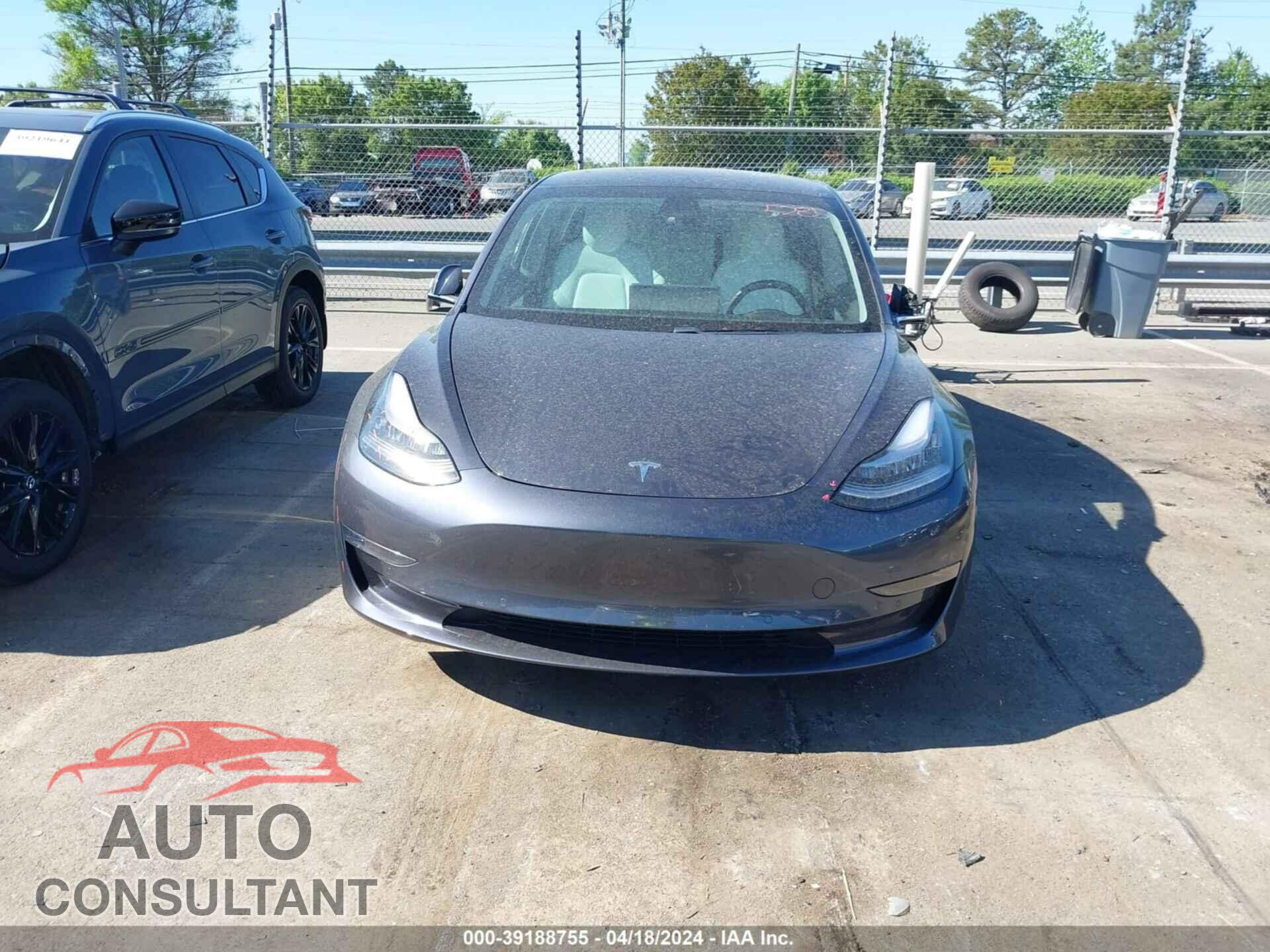 TESLA MODEL 3 2020 - 5YJ3E1EB8LF640039