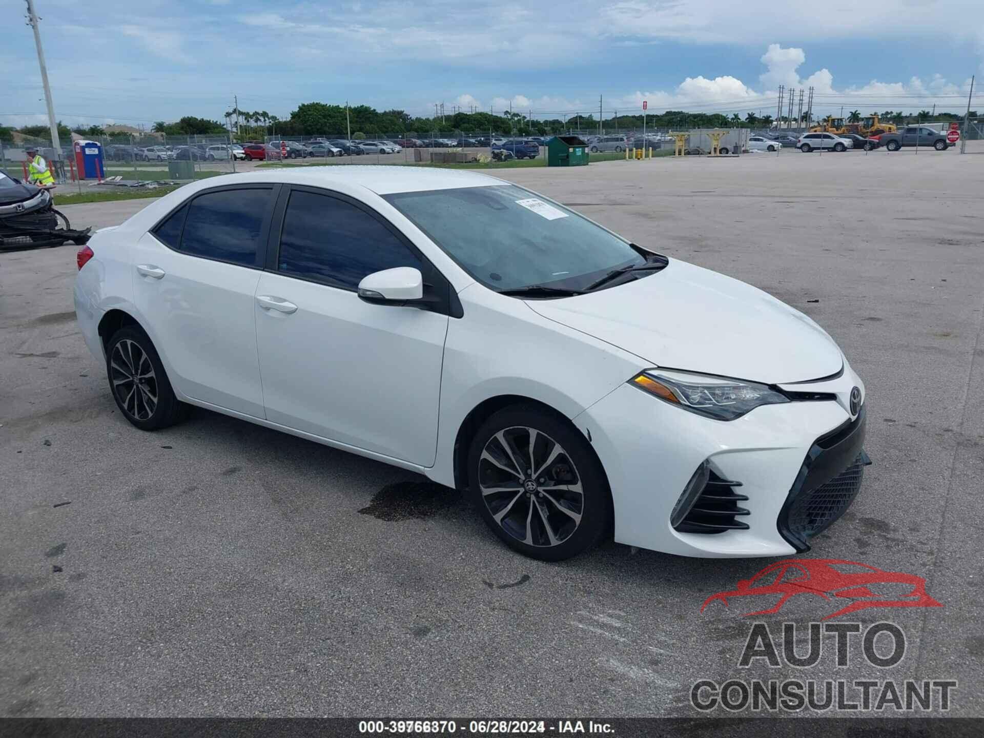 TOYOTA COROLLA 2017 - 5YFBURHE3HP709508