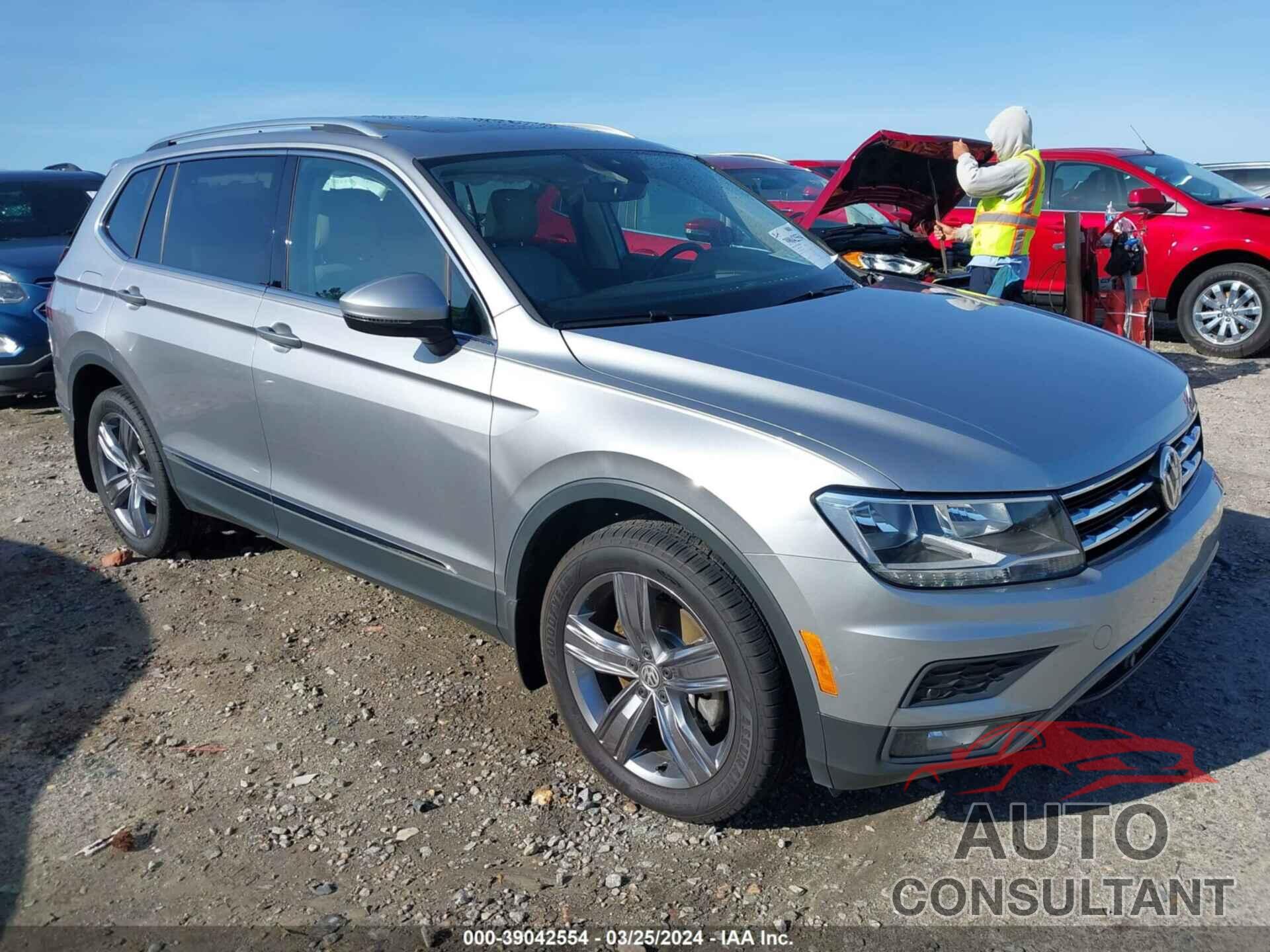 VOLKSWAGEN TIGUAN 2020 - 3VV2B7AX9LM127131