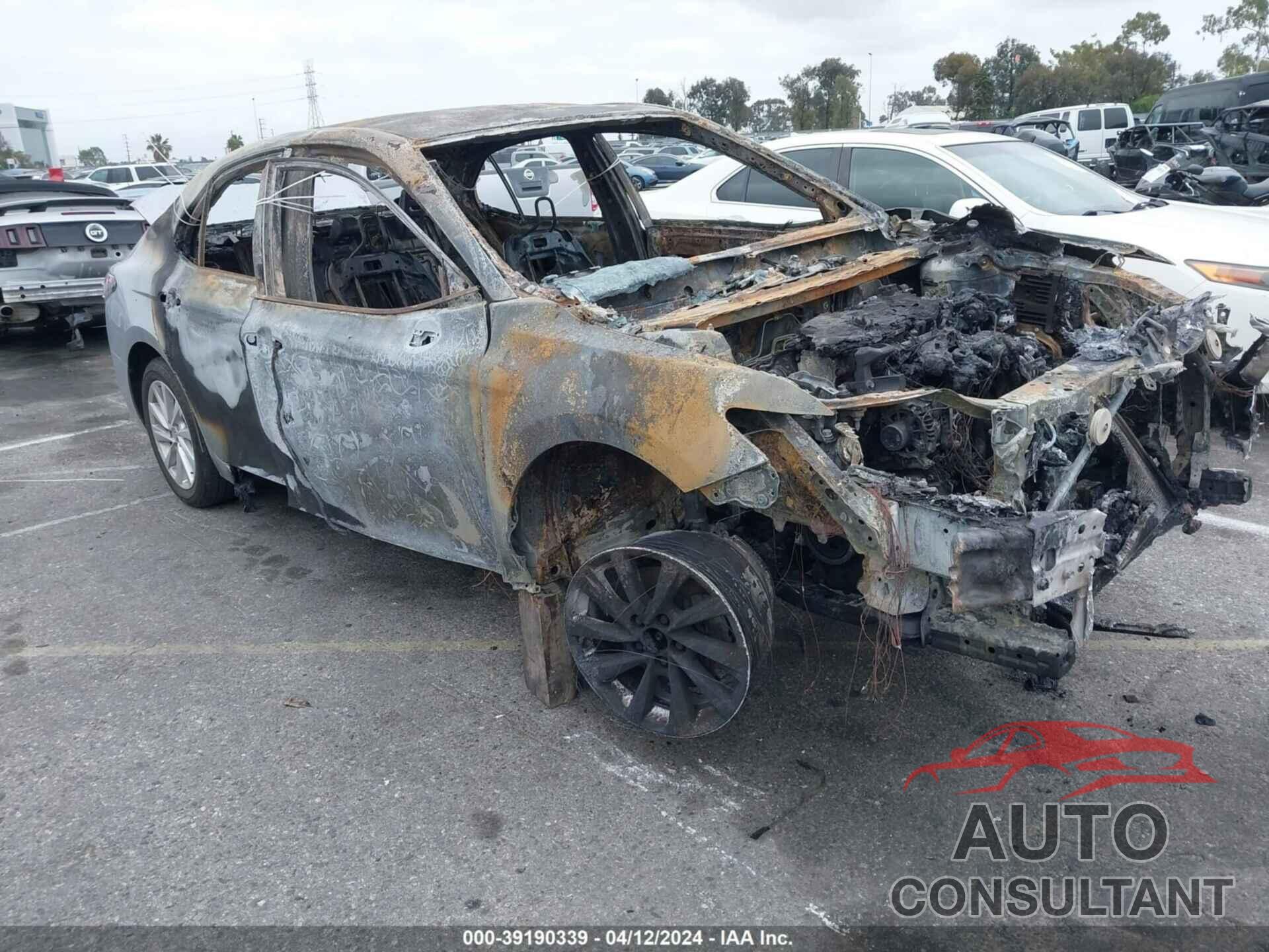 TOYOTA CAMRY 2023 - 4T1C11AK6PU156543