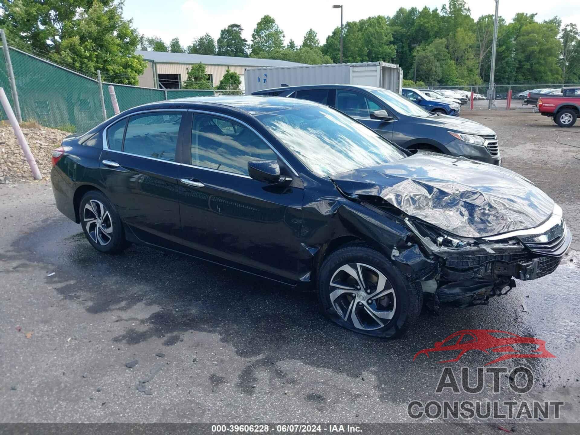 HONDA ACCORD 2017 - 1HGCR2F37HA214197