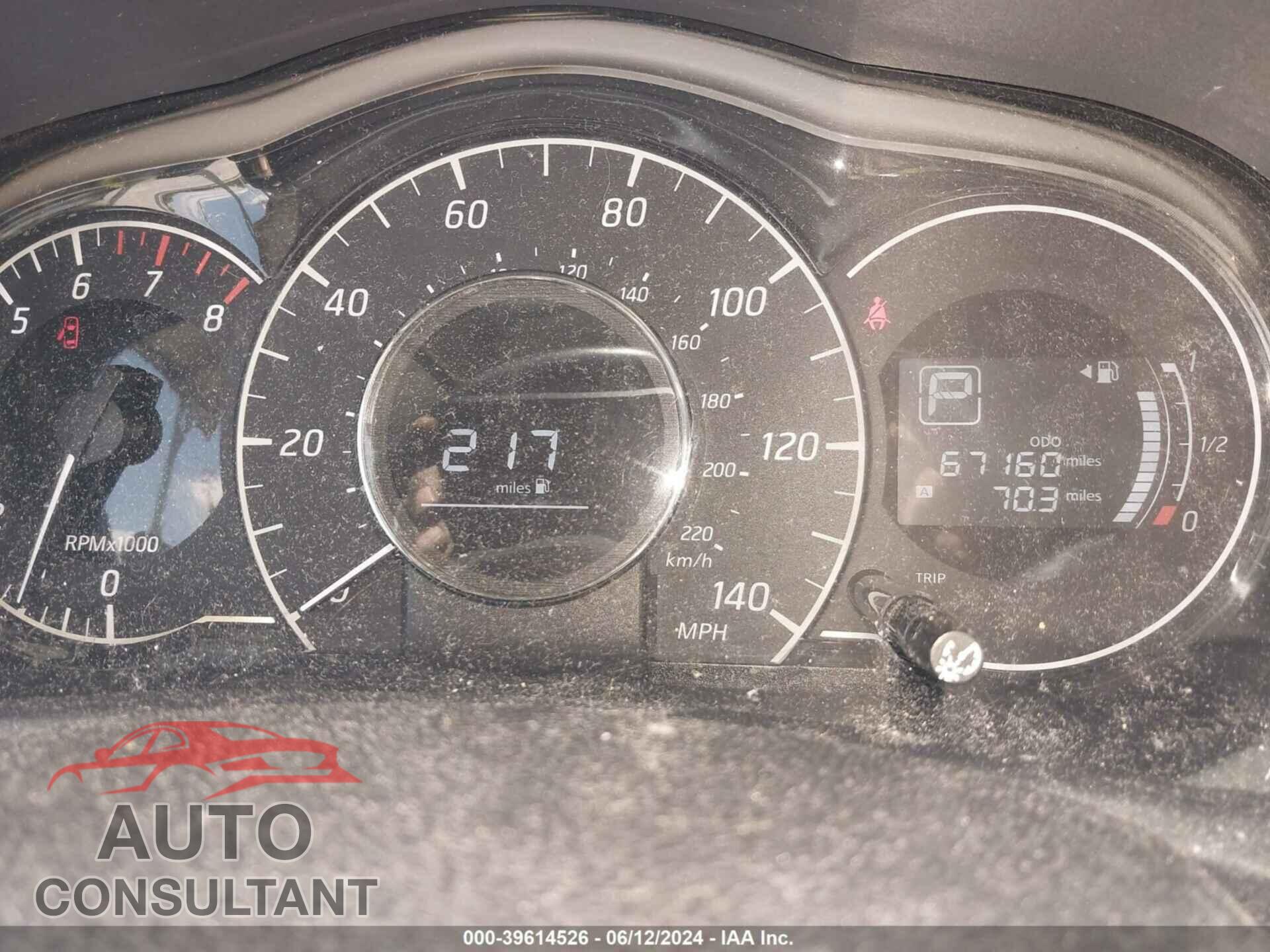 NISSAN VERSA NOTE 2017 - 3N1CE2CP2HL363288