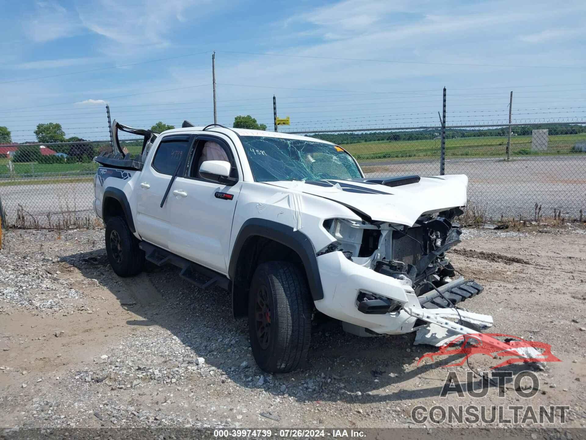TOYOTA TACOMA 2019 - 5TFCZ5AN9KX194581