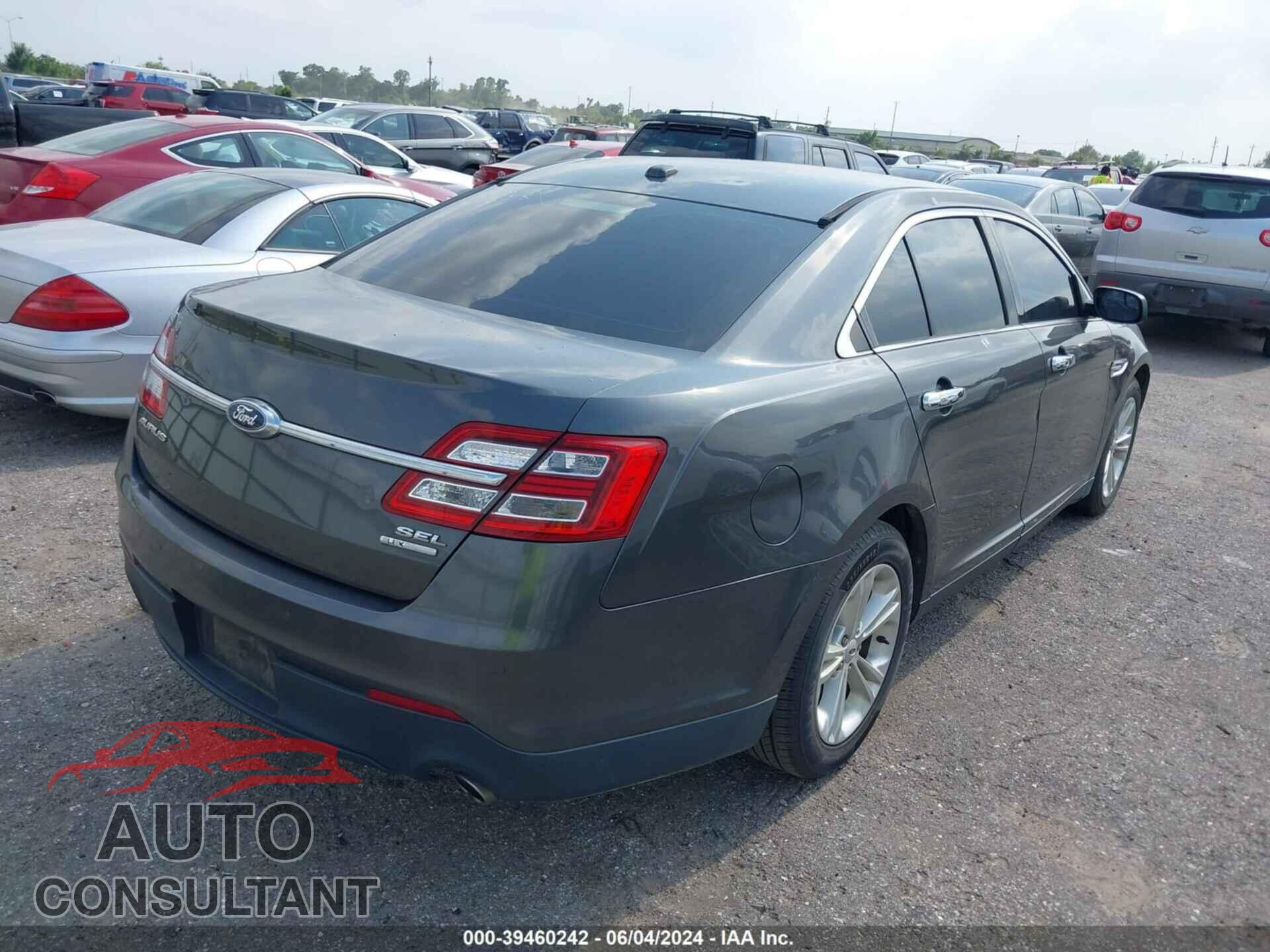 FORD TAURUS 2016 - 1FAHP2E84GG113031