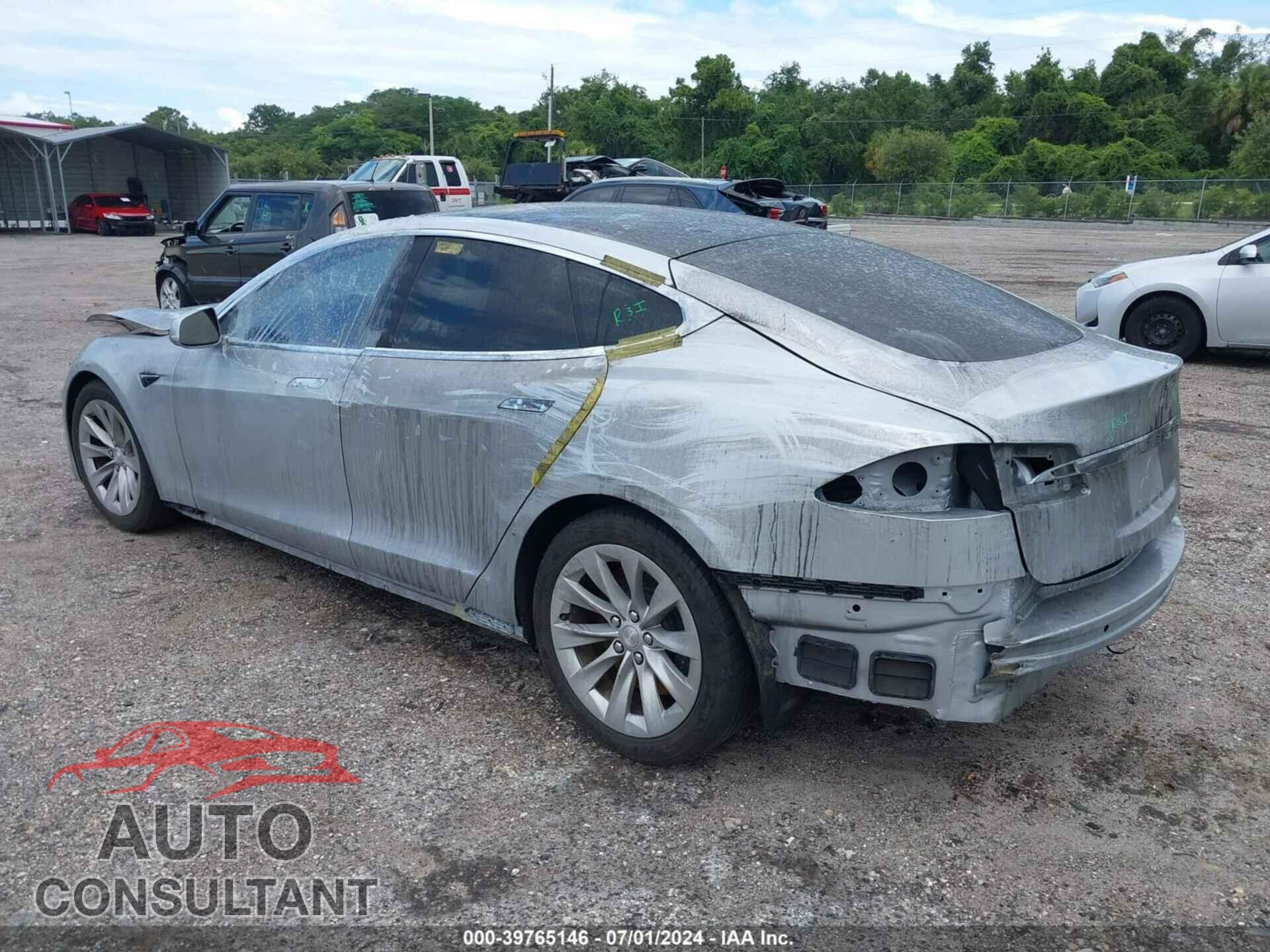 TESLA MODEL S 2017 - 5YJSA1E28HF192447
