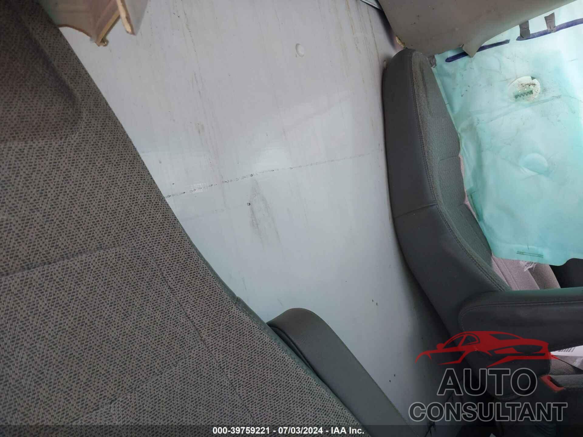 CHEVROLET EXPRESS CUTAWAY 2017 - 1GB0GRFF6H1288869