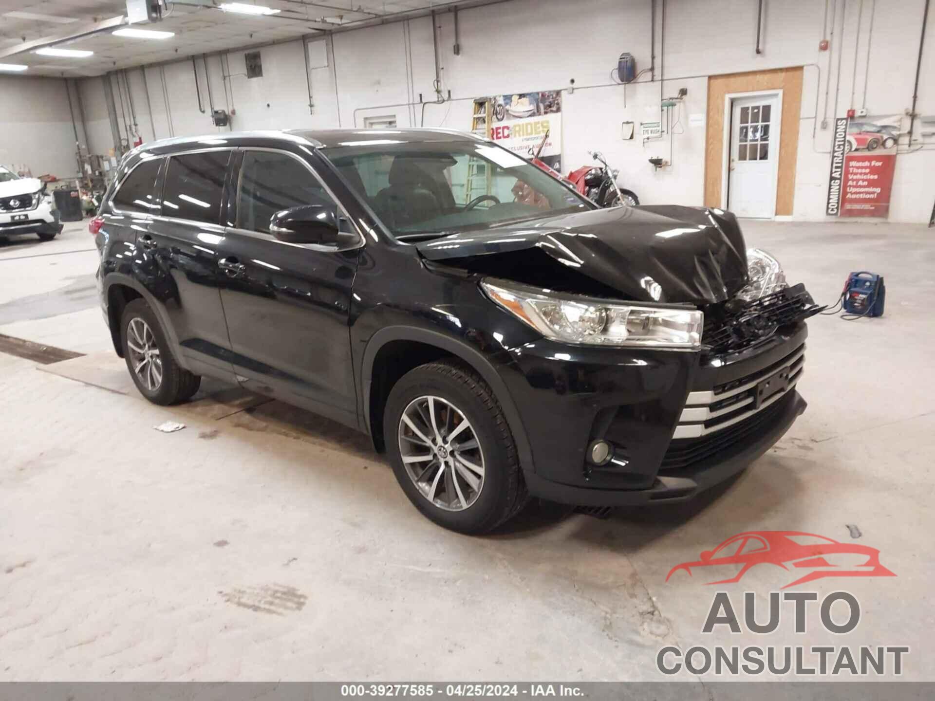 TOYOTA HIGHLANDER 2018 - 5TDJZRFH7JS560902