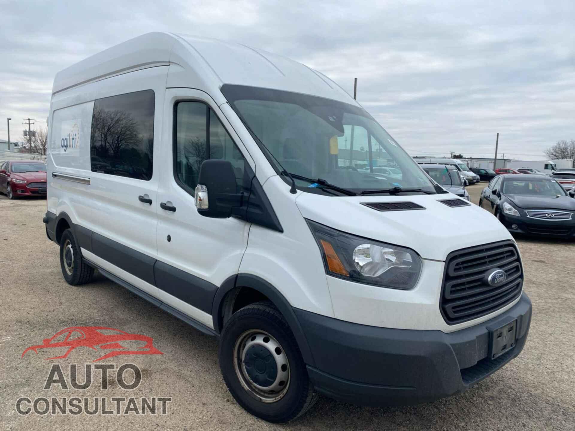 FORD TRANSIT 2017 - 1FTYR2XM2HKB02039