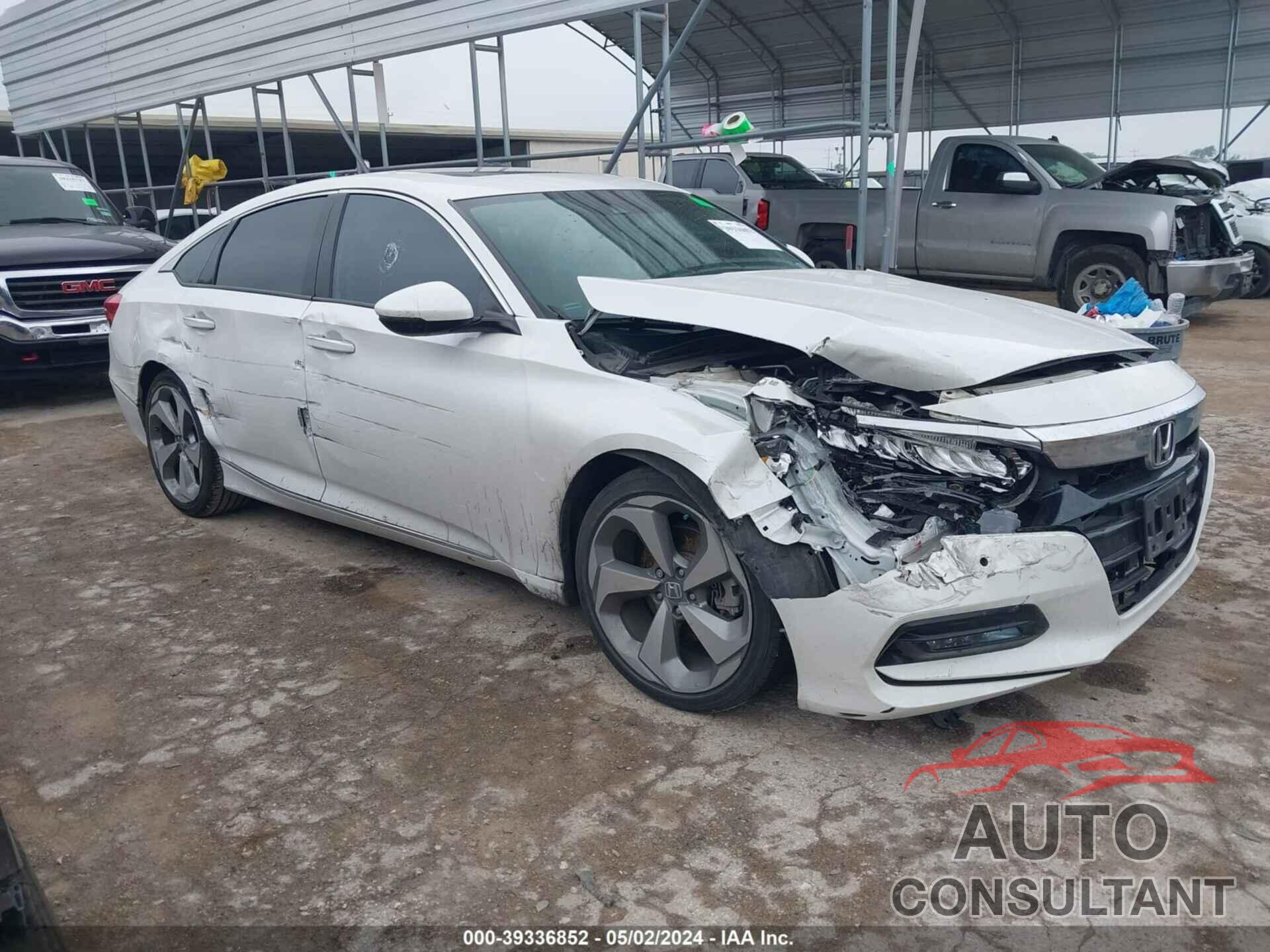 HONDA ACCORD 2018 - 1HGCV2F97JA013180